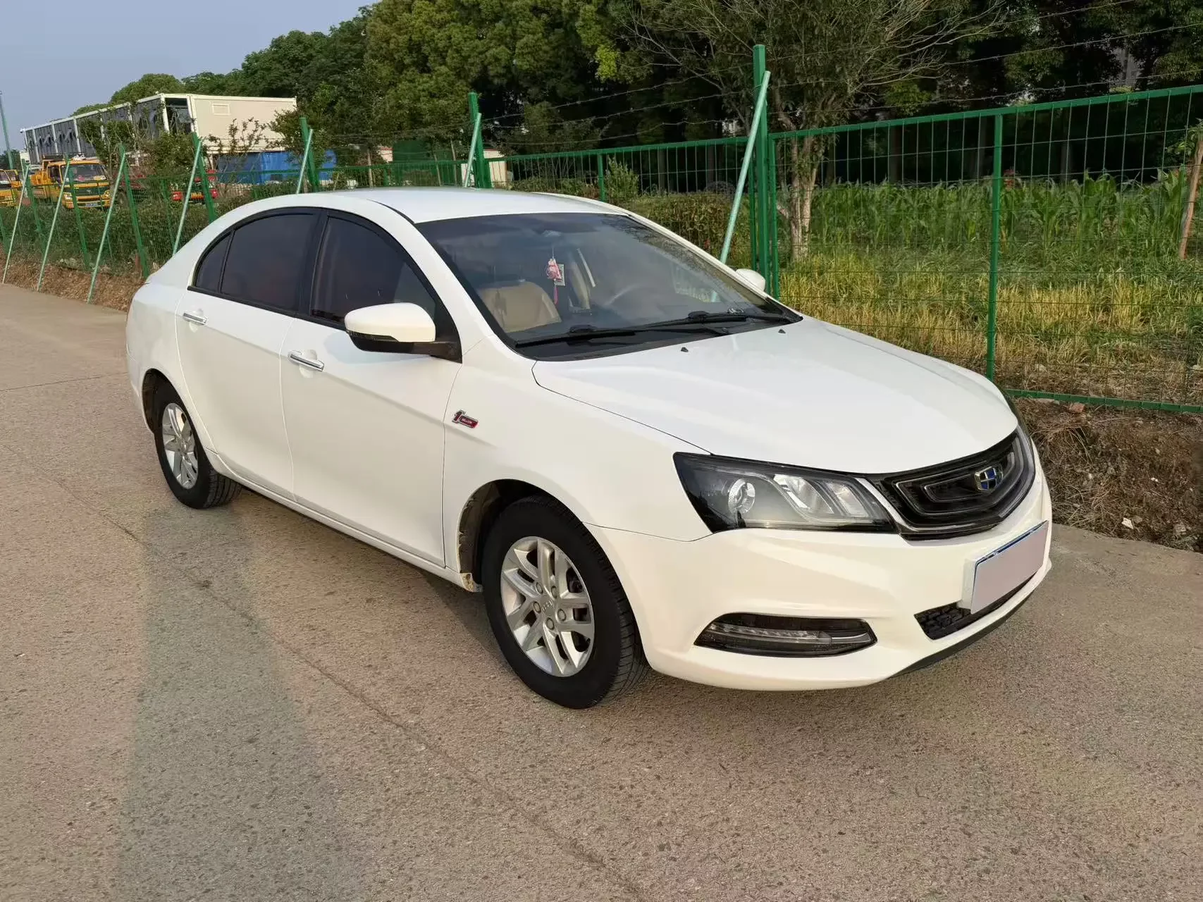 Geely emgrand