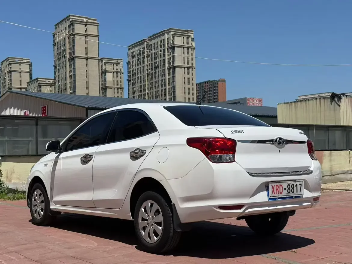 Hyundai Verna
