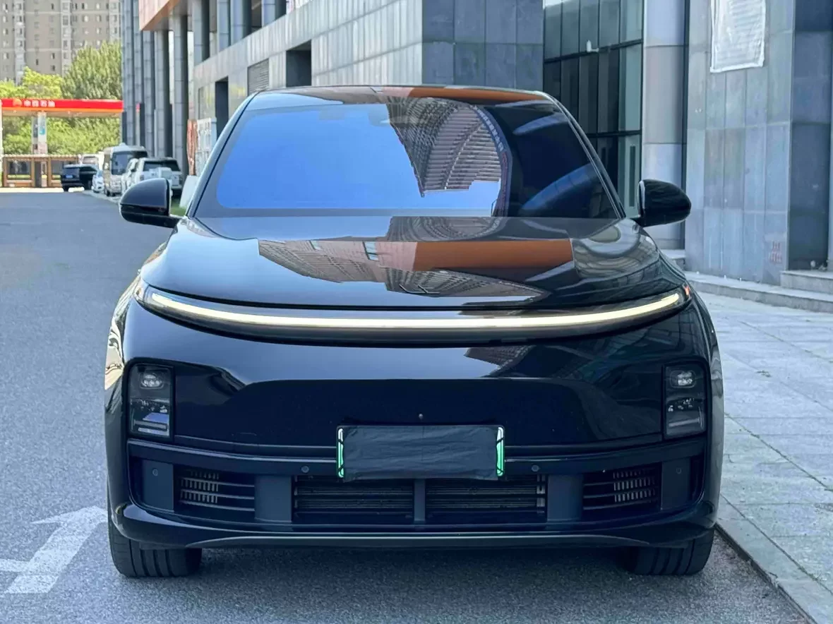 Lixiang L7