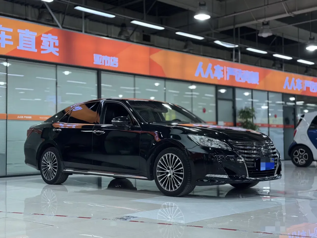 Toyota crown