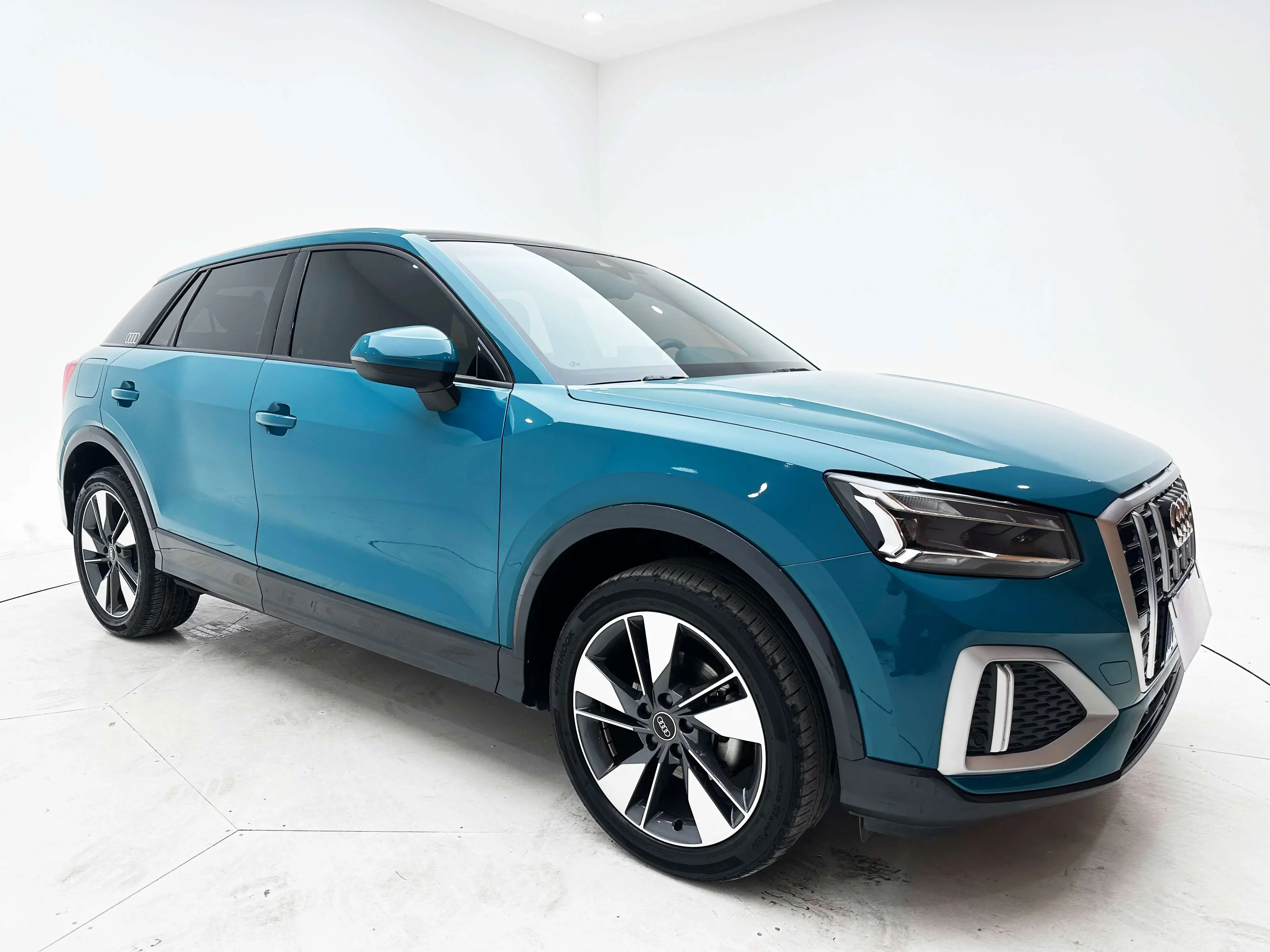 Audi Q2L