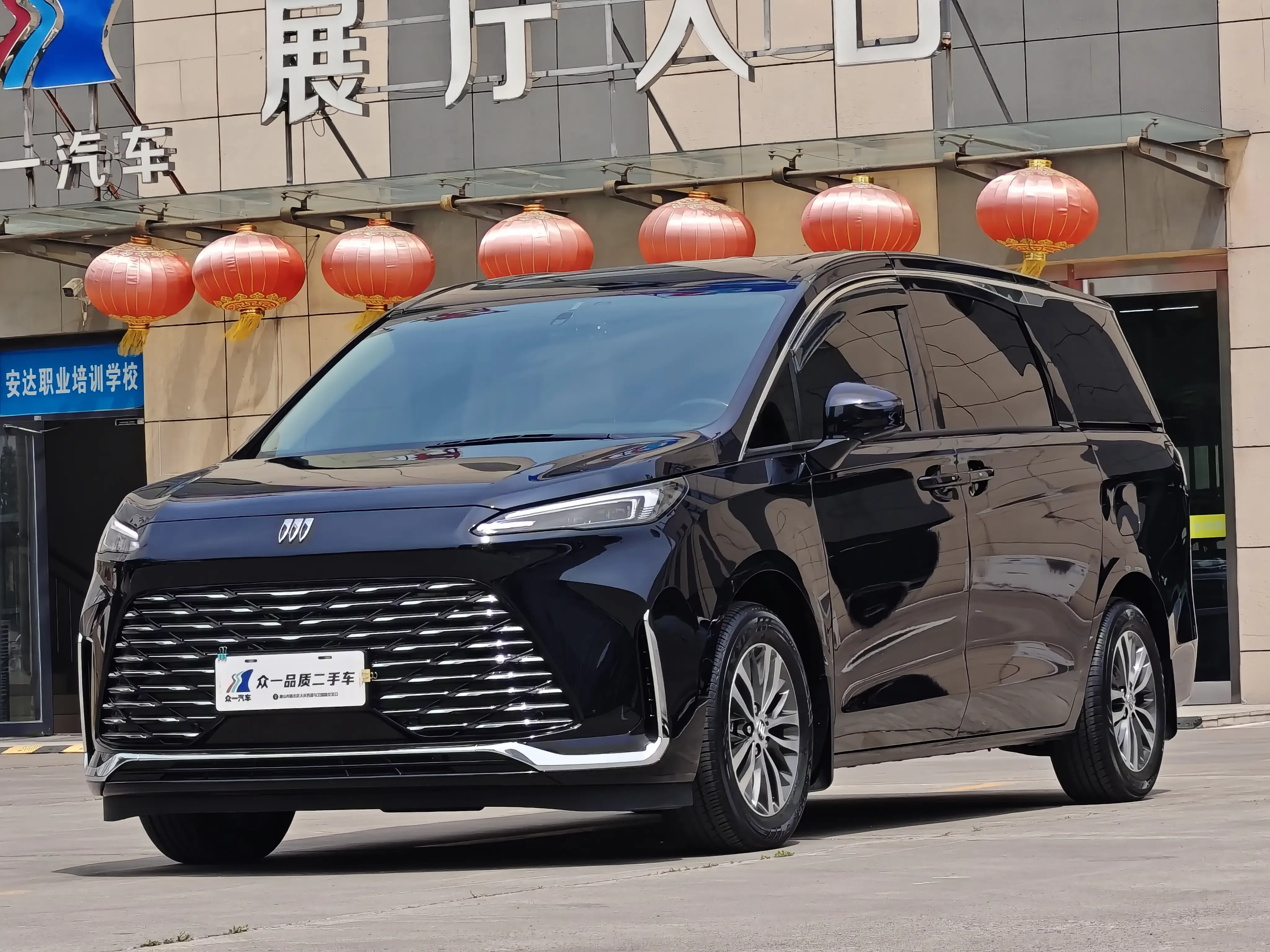 Buick GL8