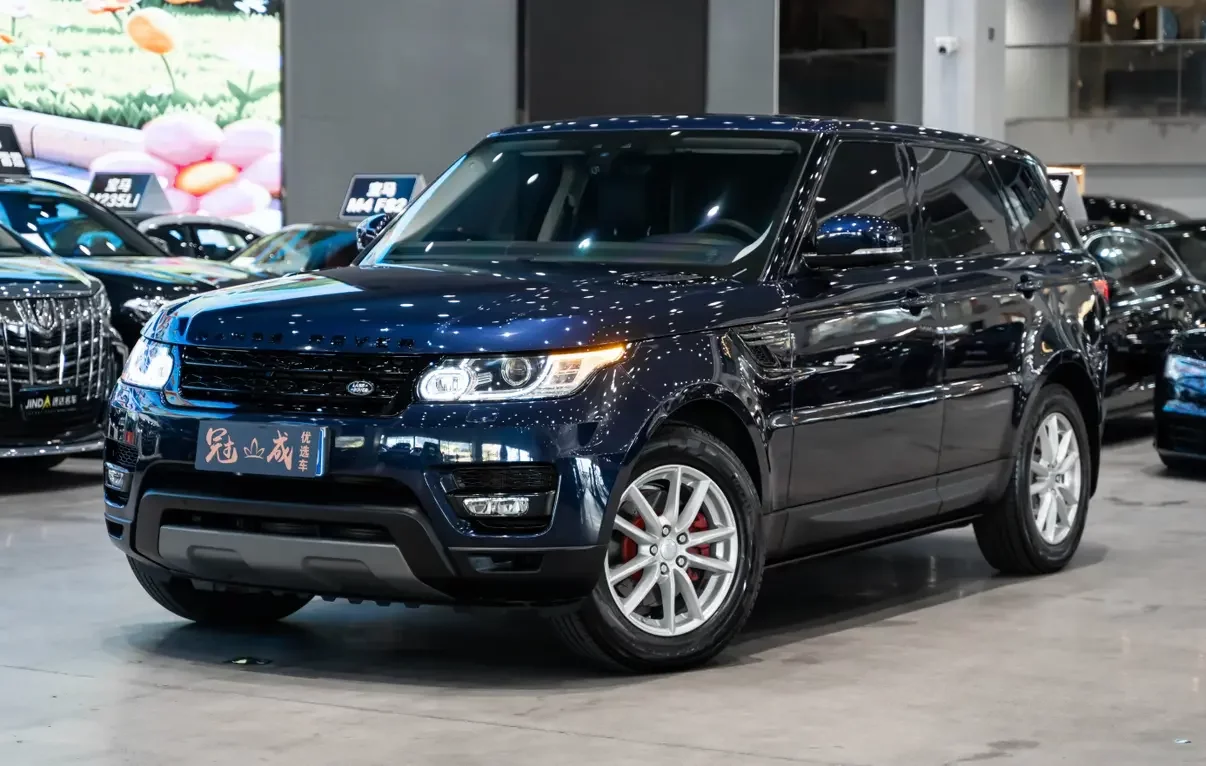 Land Rover Range Rover Sport  из Китая