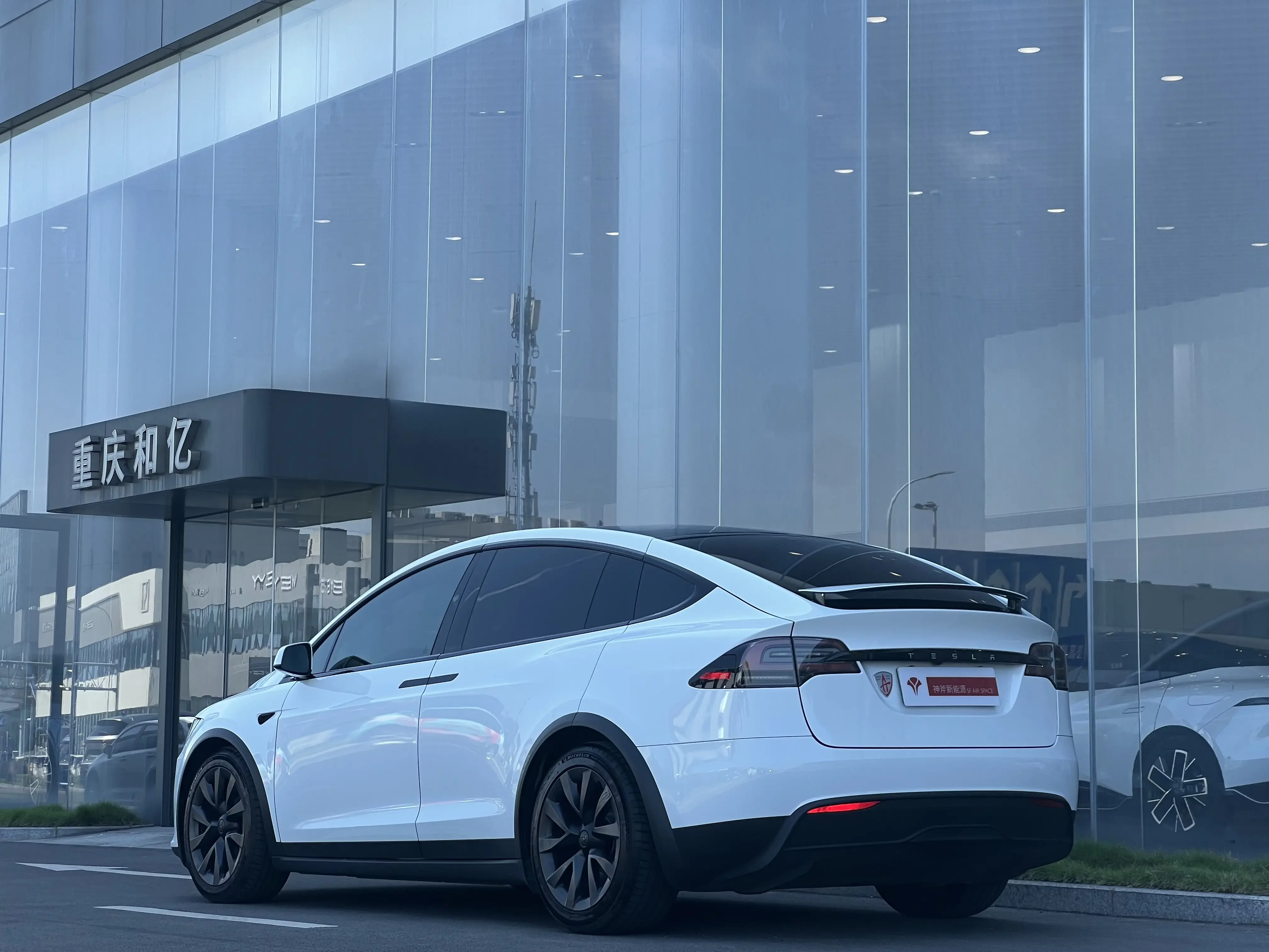 Tesla Model X