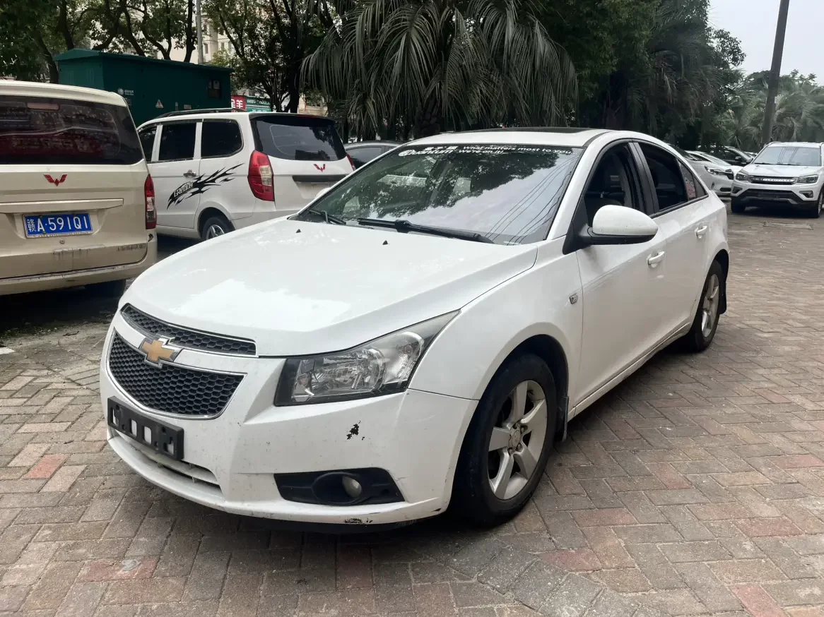 Chevrolet Monza (Cruze)  из Китая