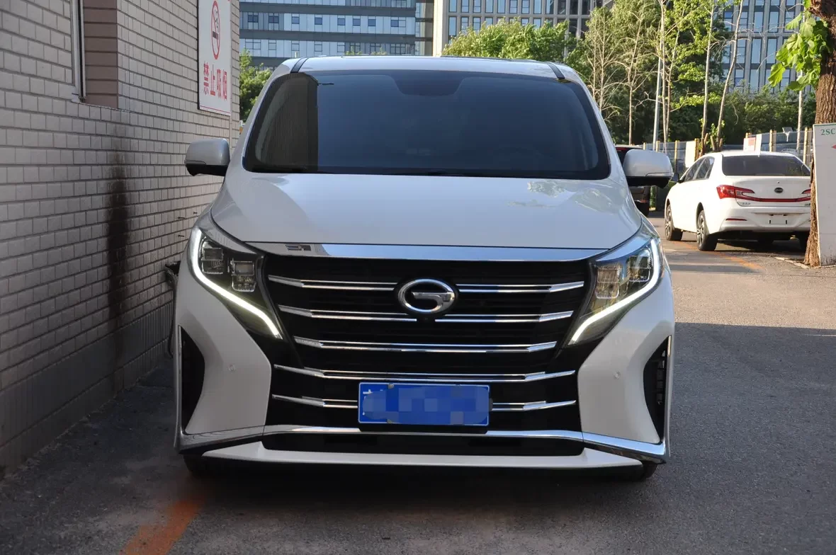 GAC Trumpchi M8