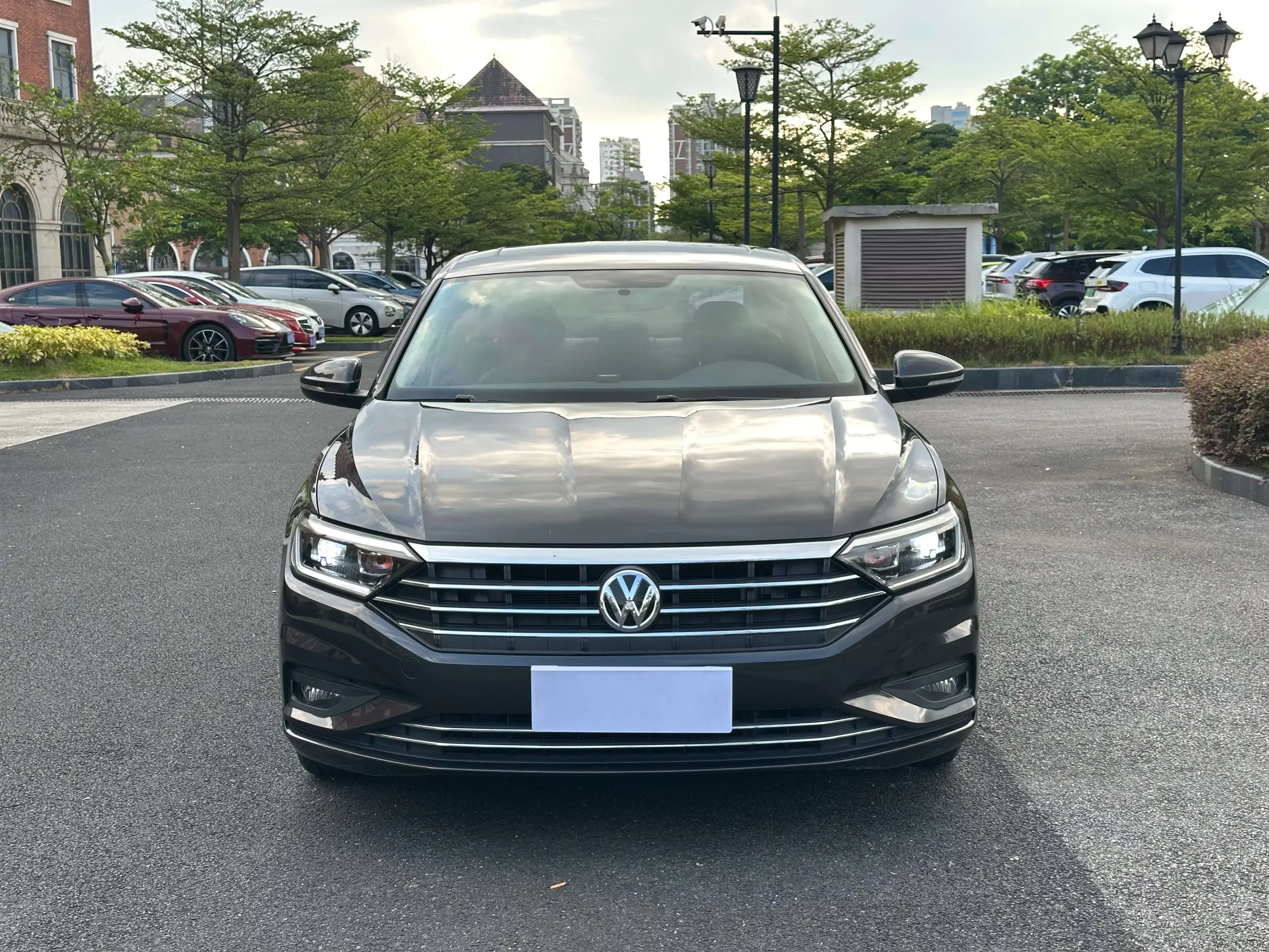 Volkswagen Sagitar