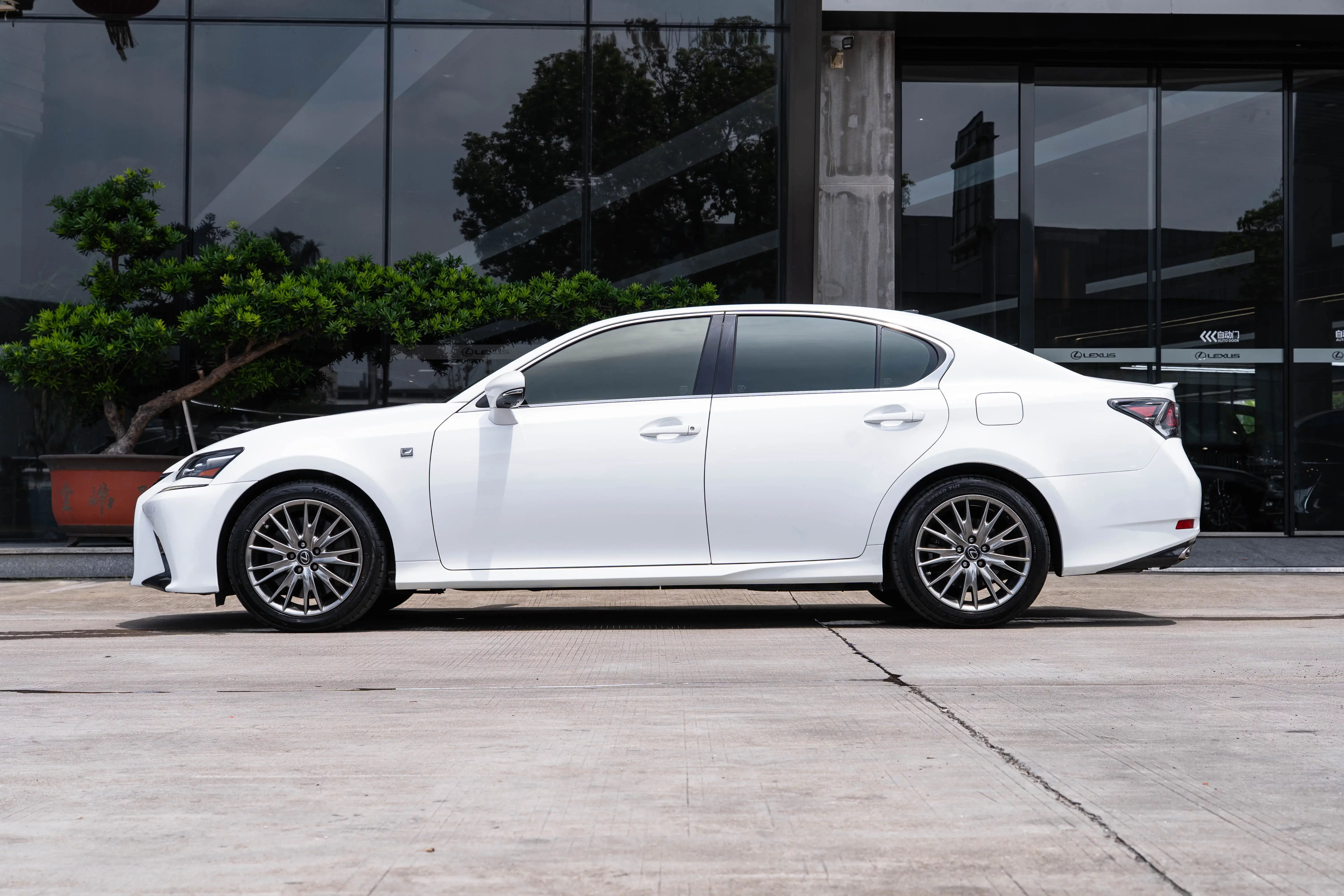 Lexus GS