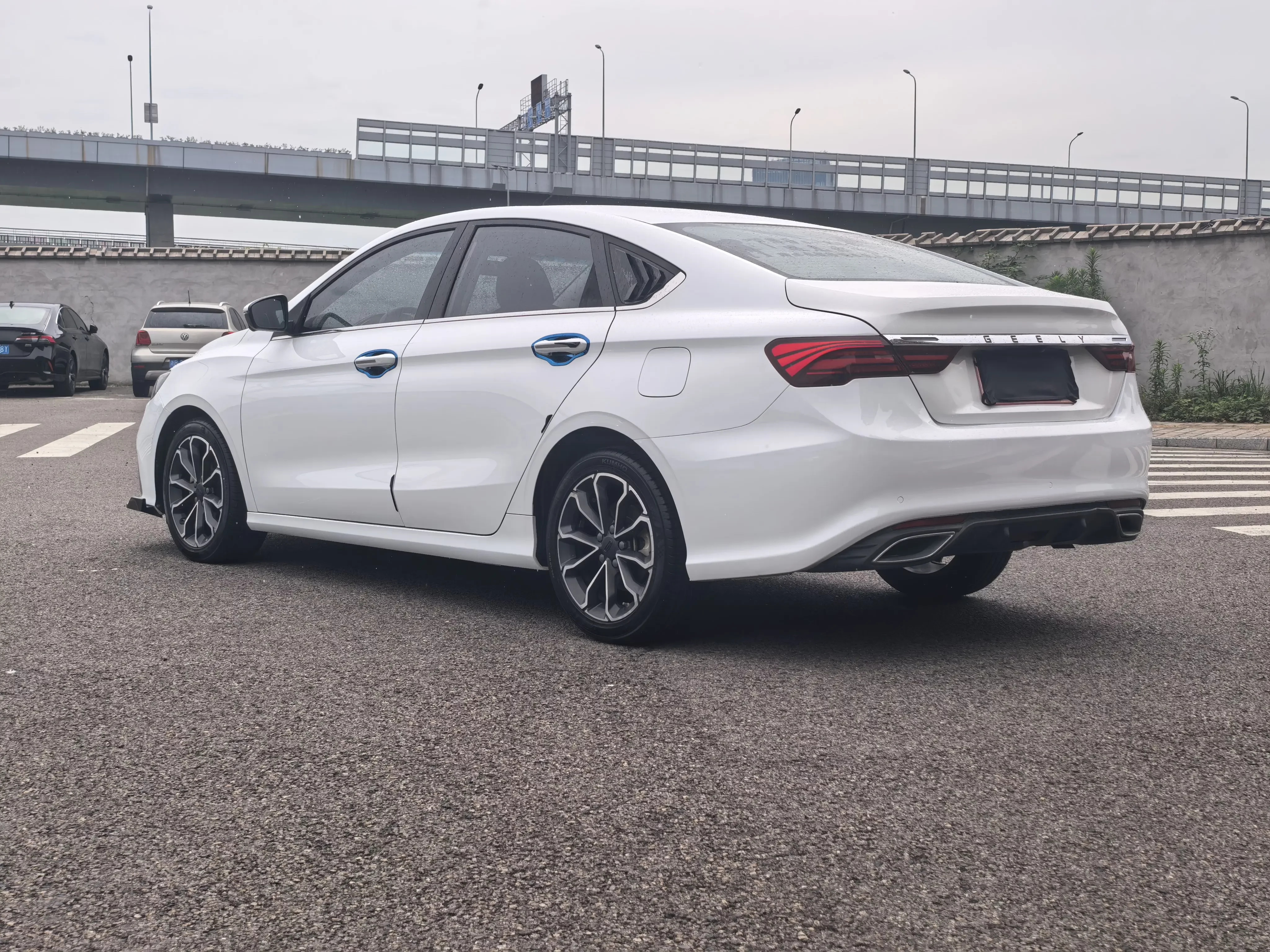 Geely Binrui
