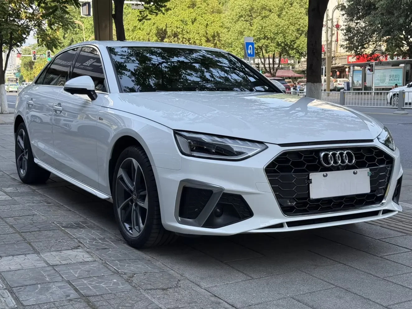 Audi A4L