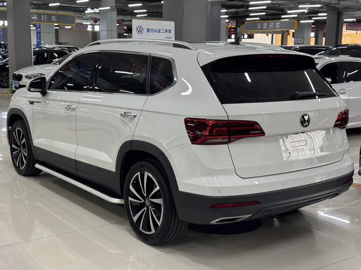 Volkswagen Tharu