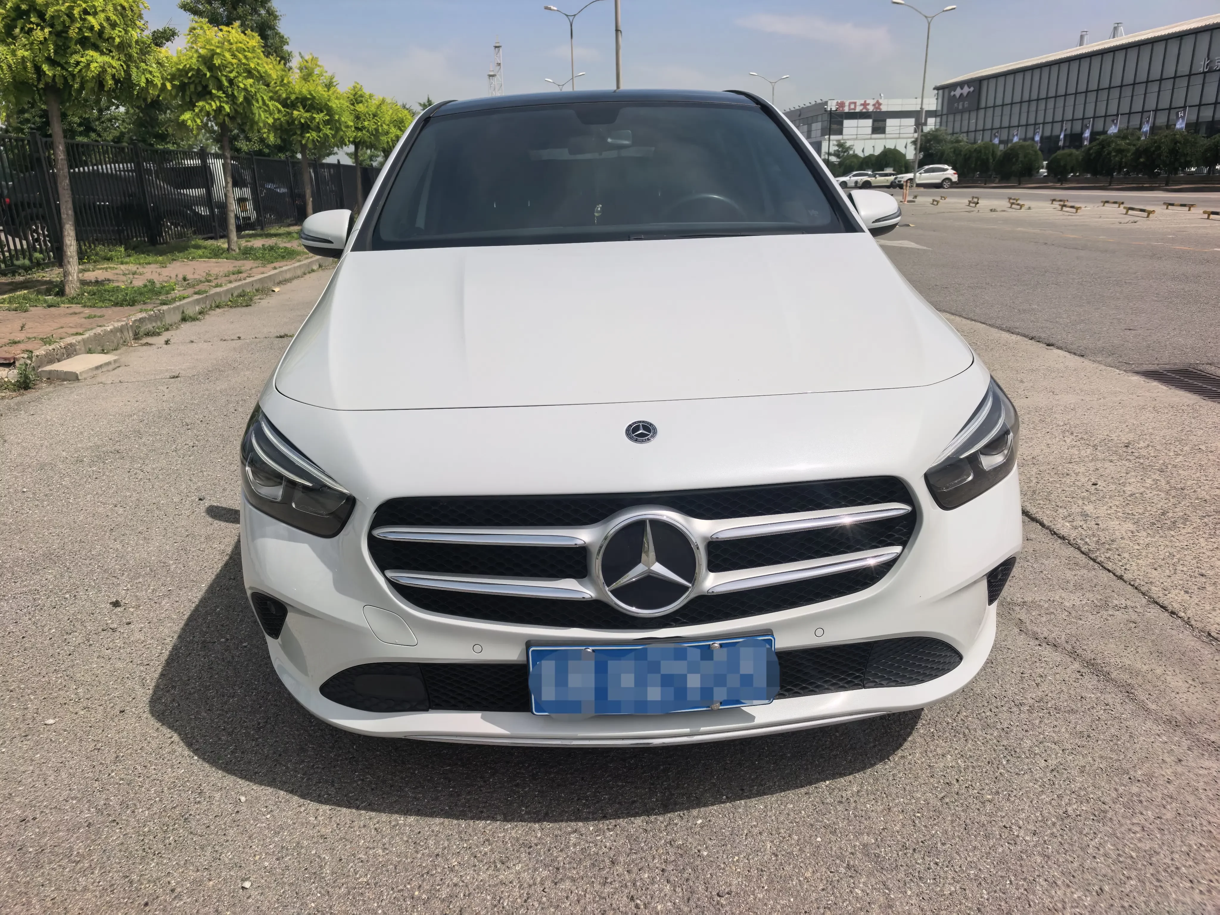 Mercedes-Benz B Class