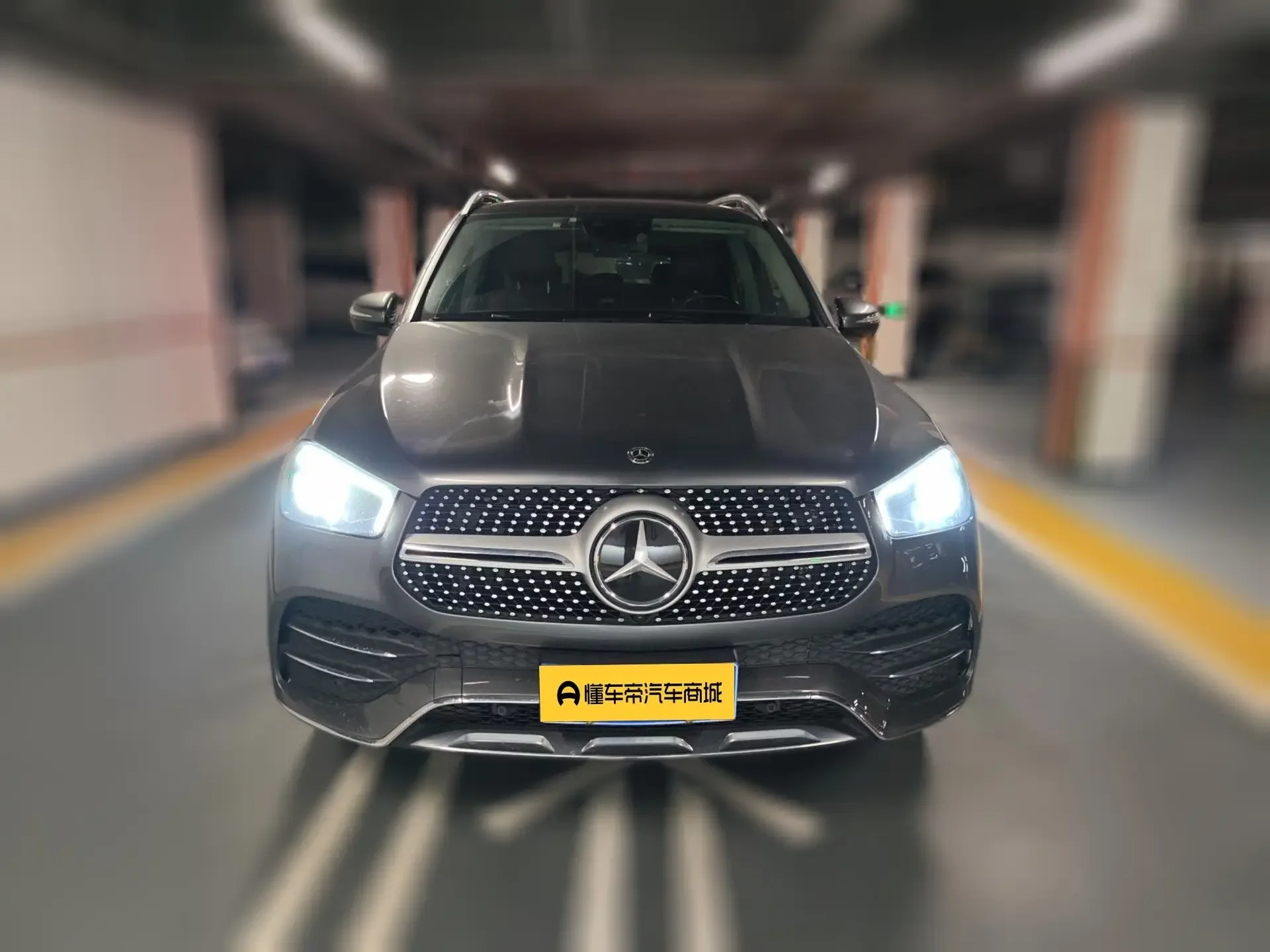 Mercedes-Benz GLE (Imported)
