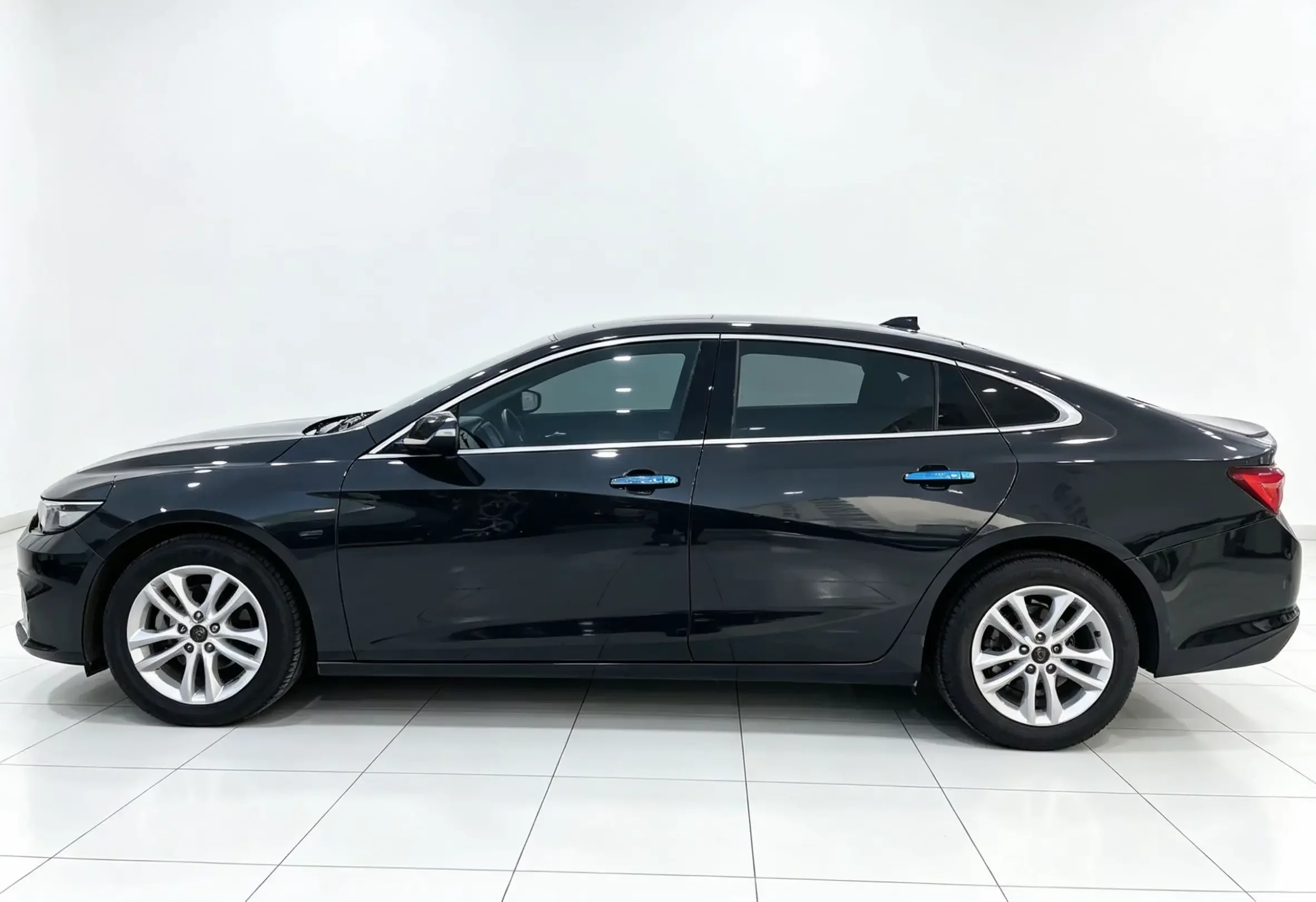 Chevrolet Malibu XL