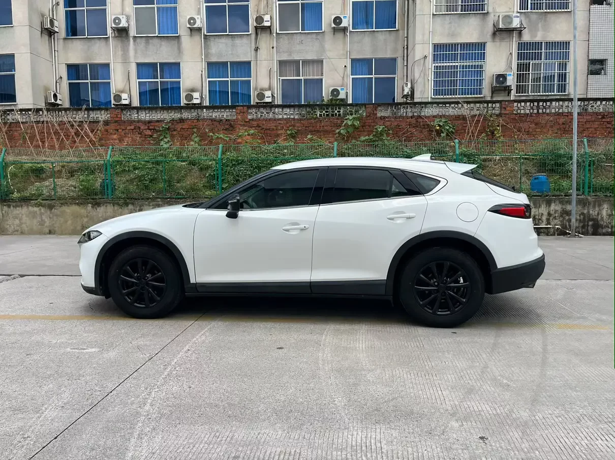 Mazda CX-4