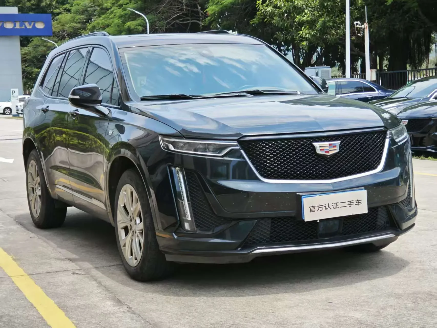 Cadillac XT6
