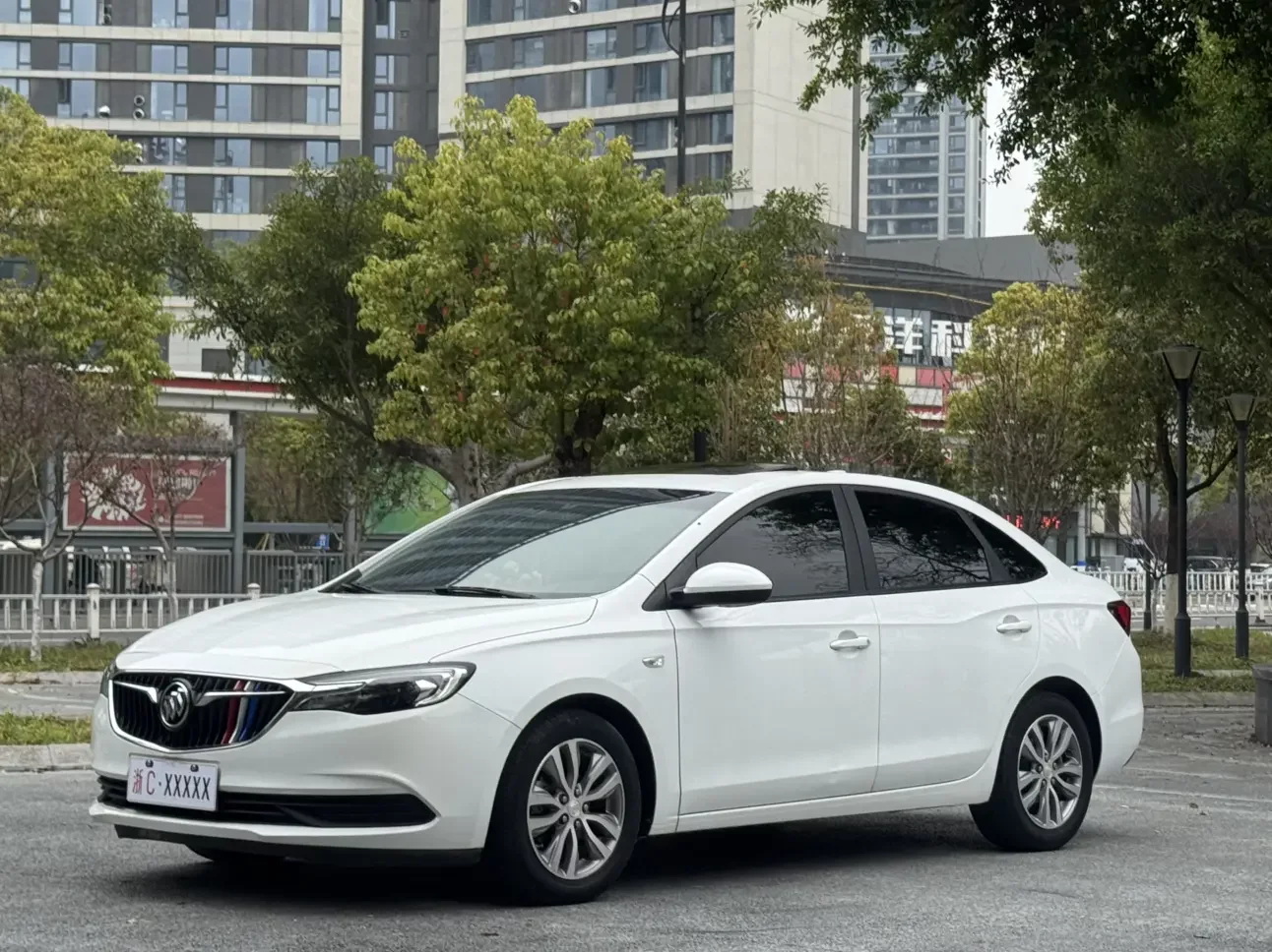 Buick Yinglang