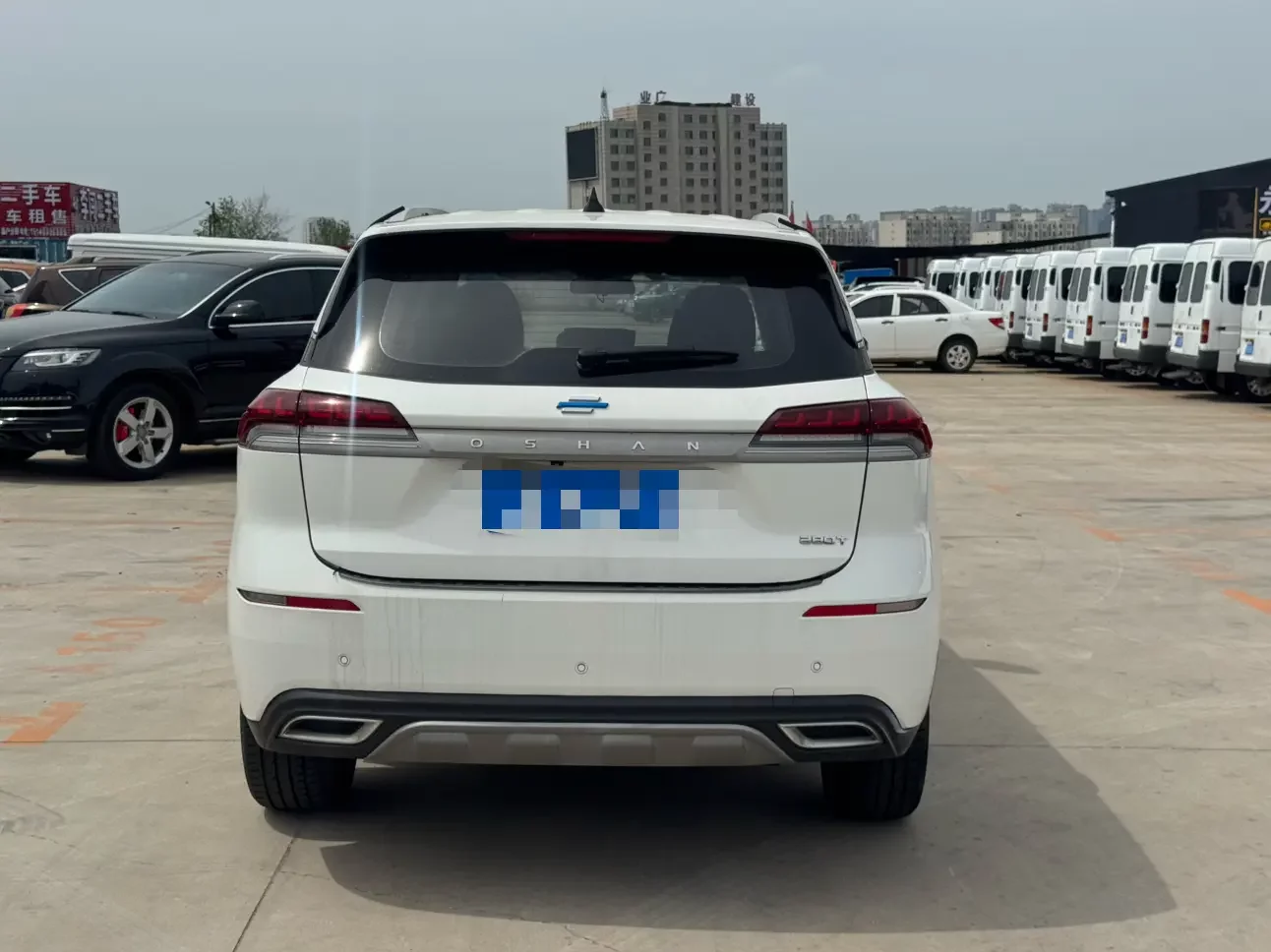Oshan Changan Auchan X7