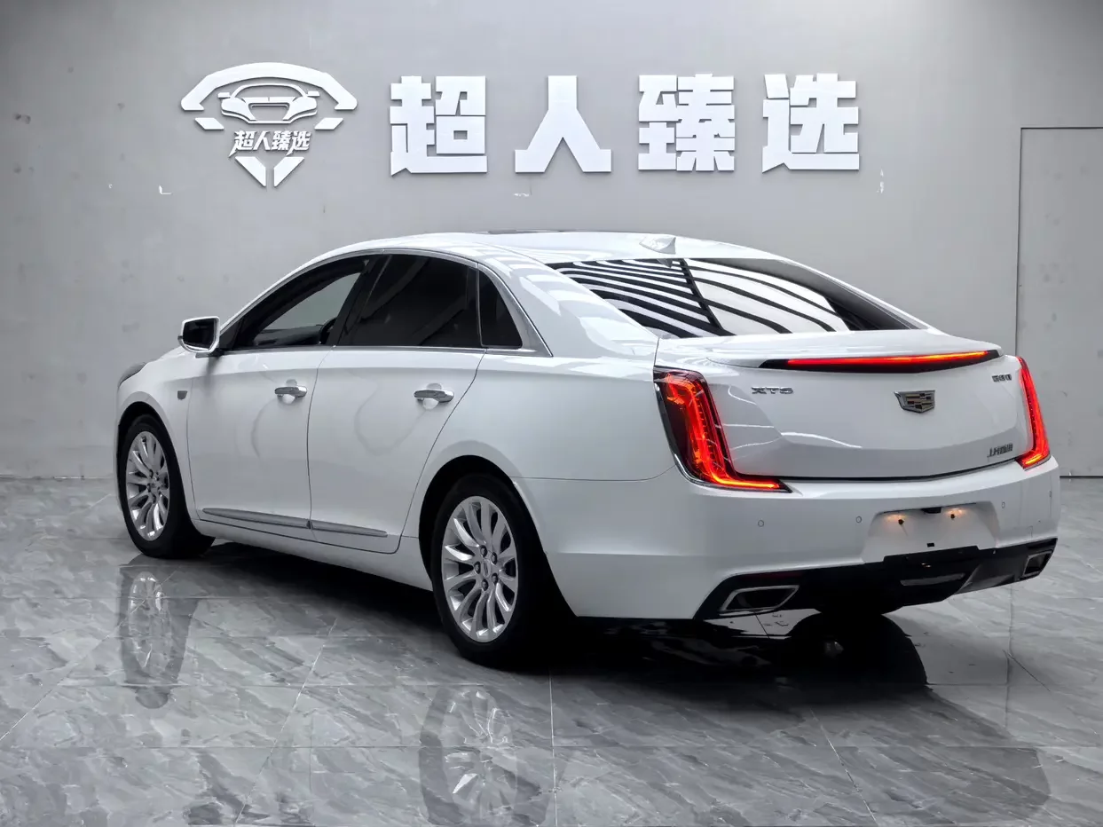 Cadillac XTS