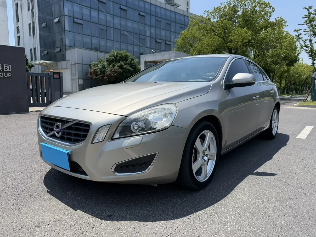 Volvo S60