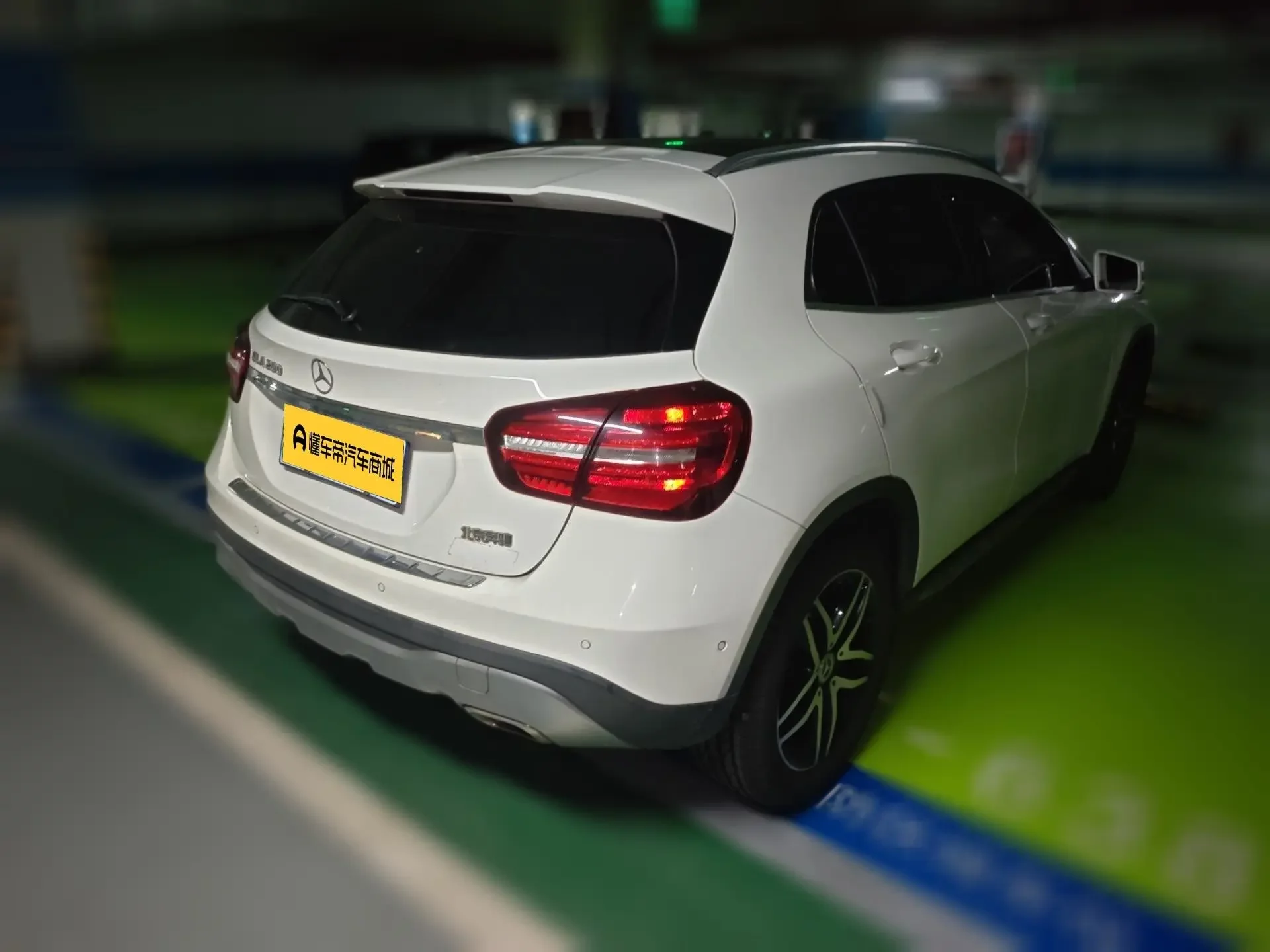 Mercedes-Benz GLA