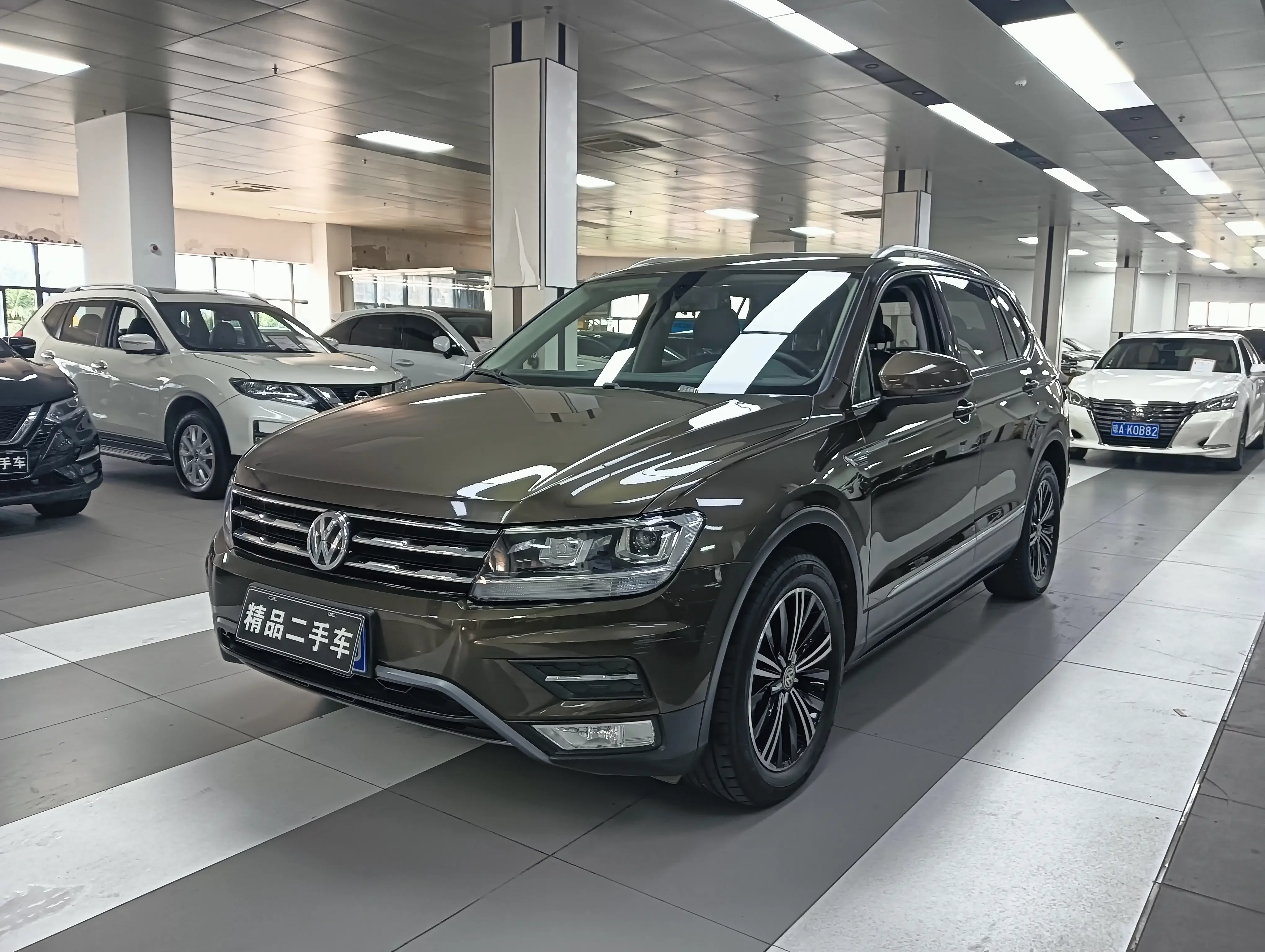 Volkswagen Tiguan L