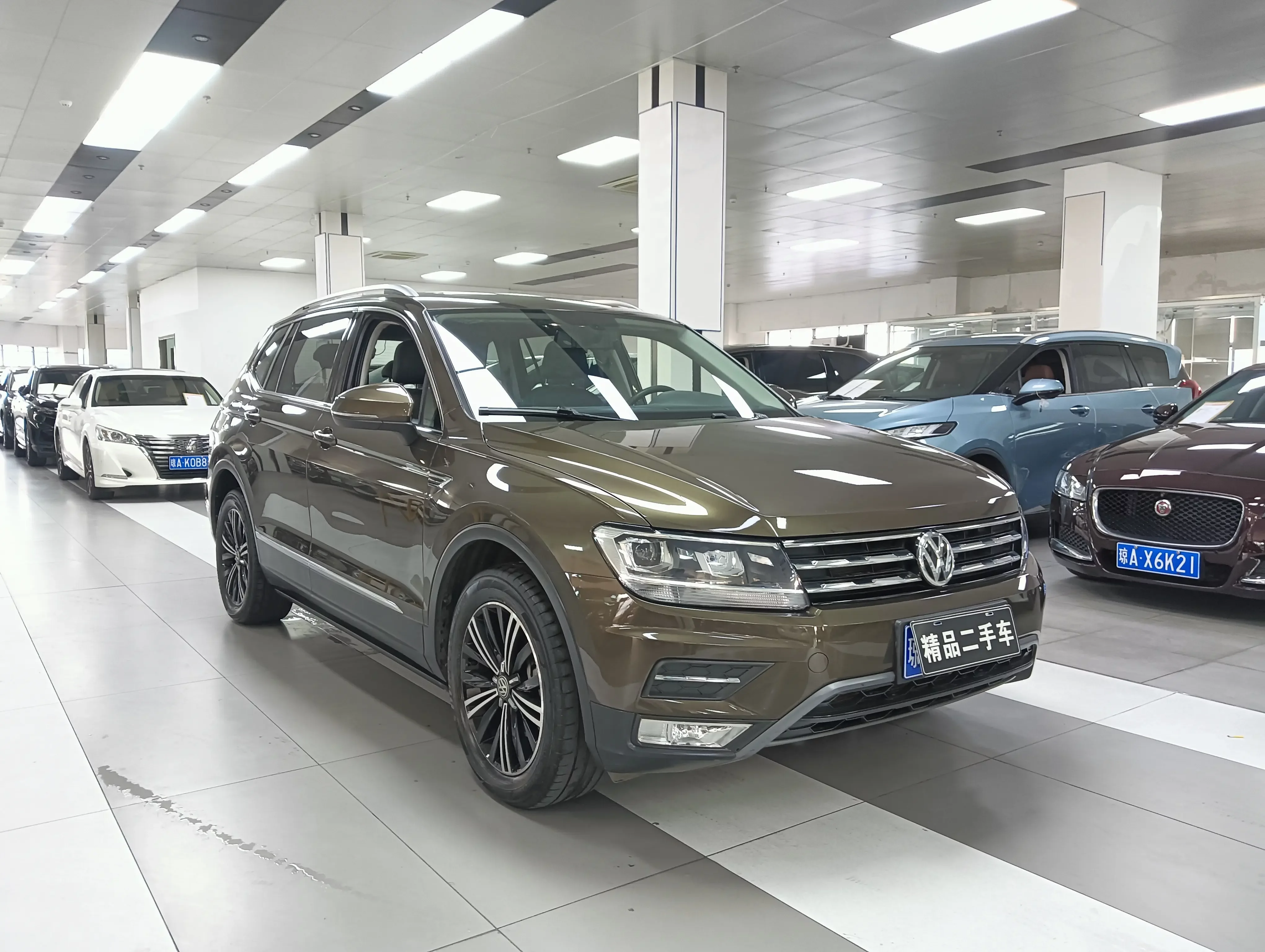 Volkswagen Tiguan L