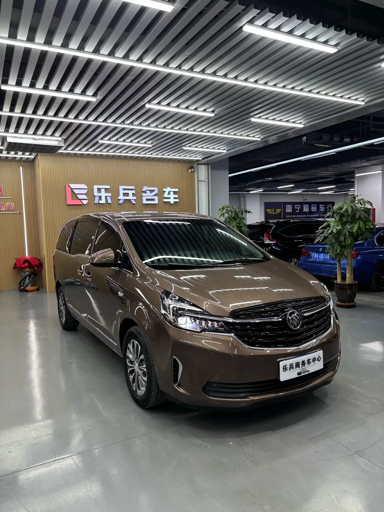 Buick GL8