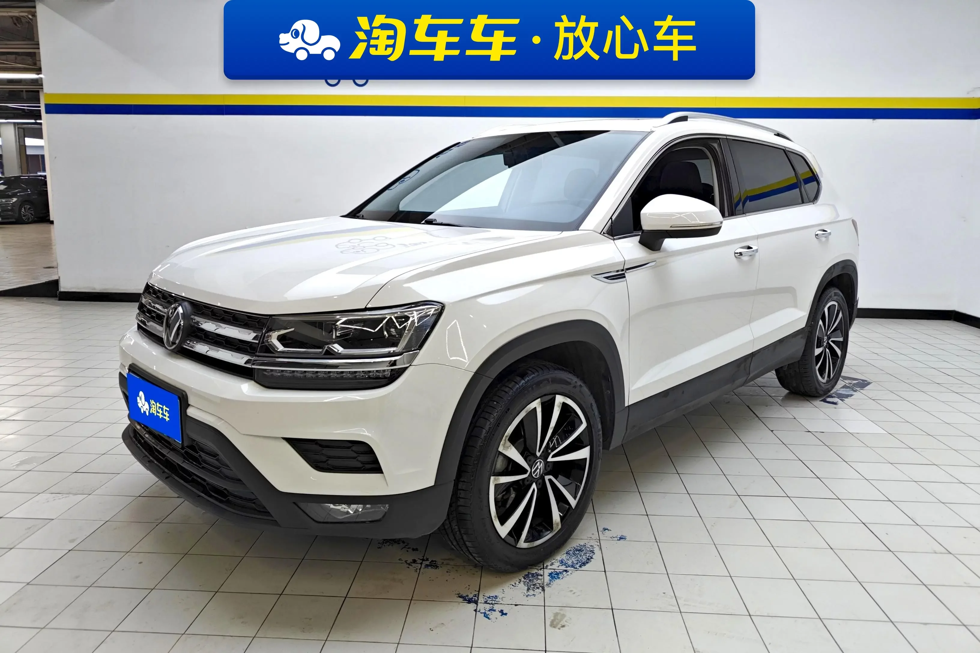 Volkswagen Tharu