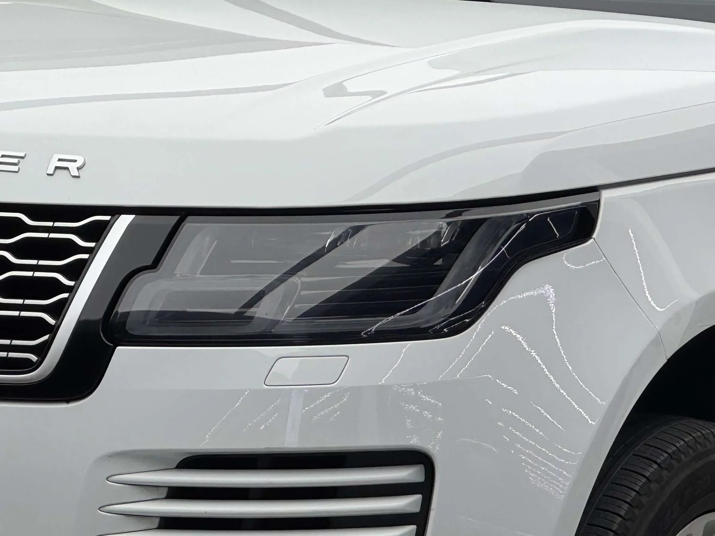 Land Rover range rover