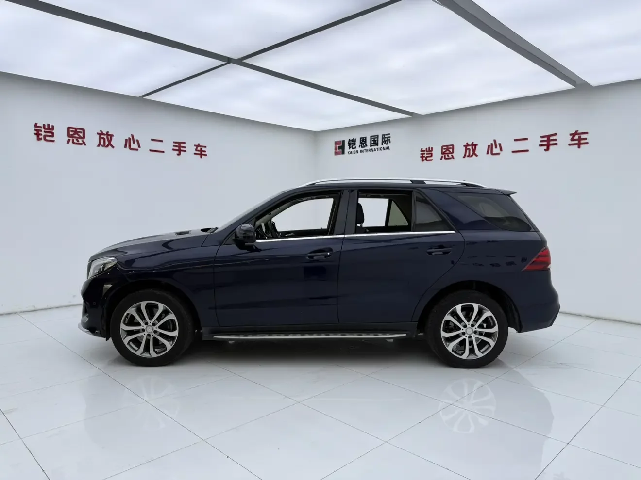 Mercedes-Benz GLE (Imported)