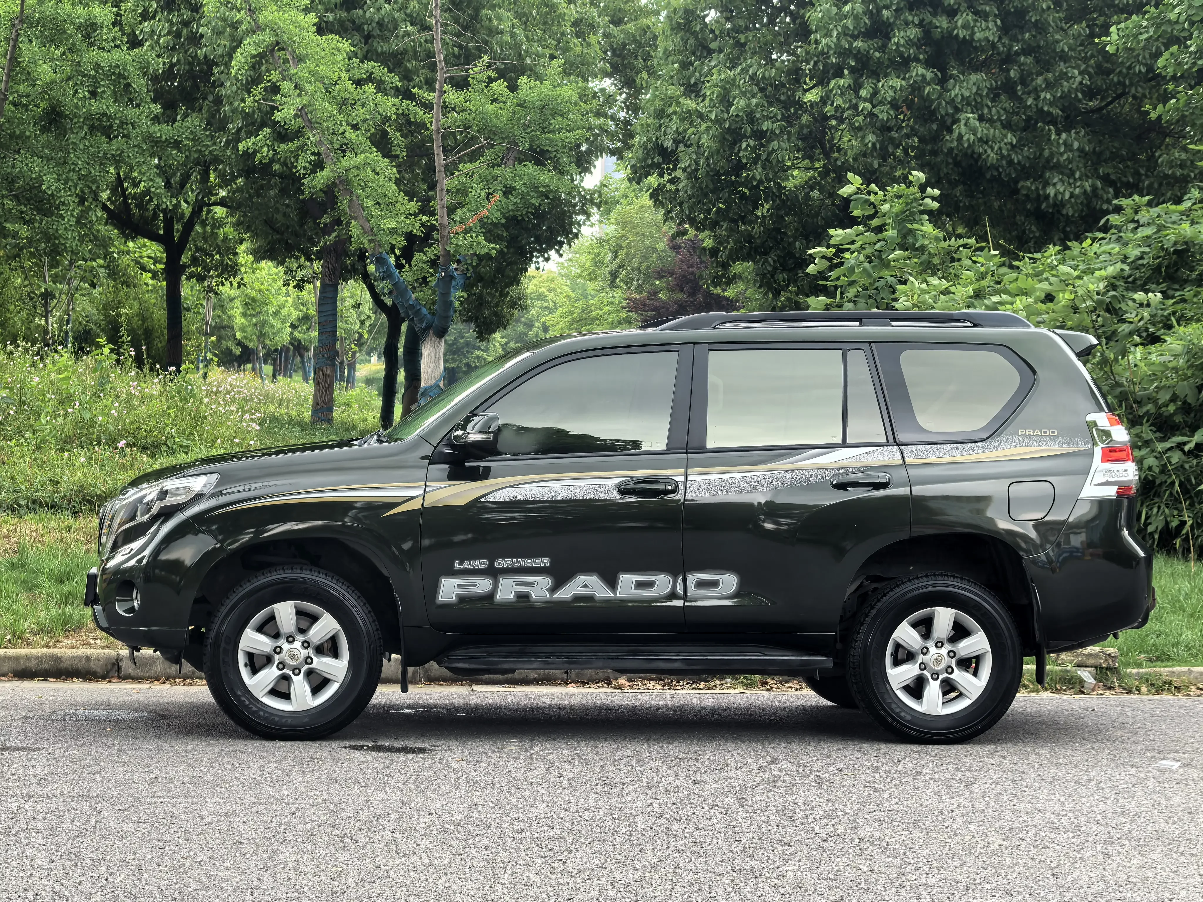 Toyota prado