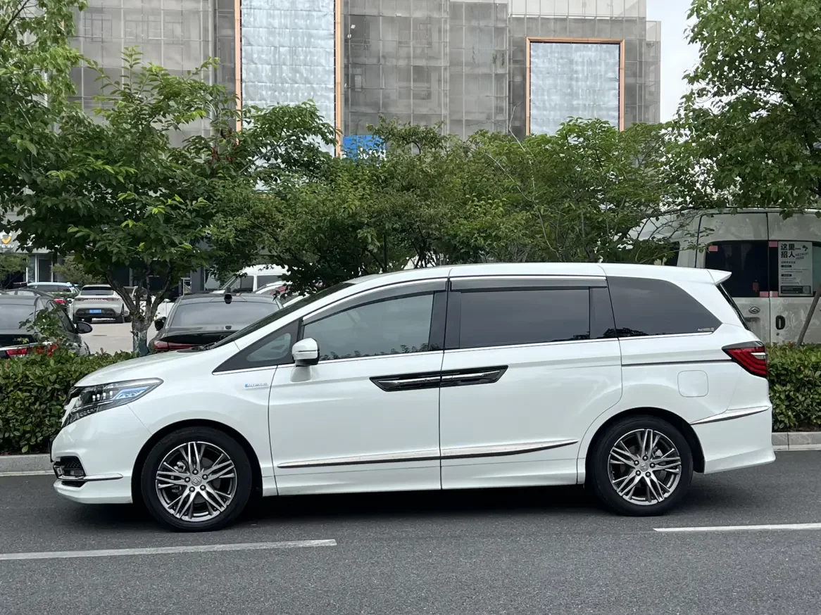 Honda Elysion
