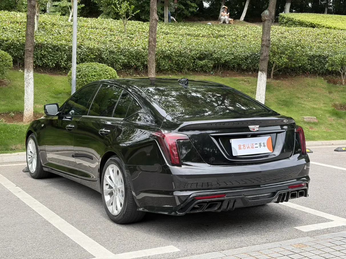 Cadillac CT5
