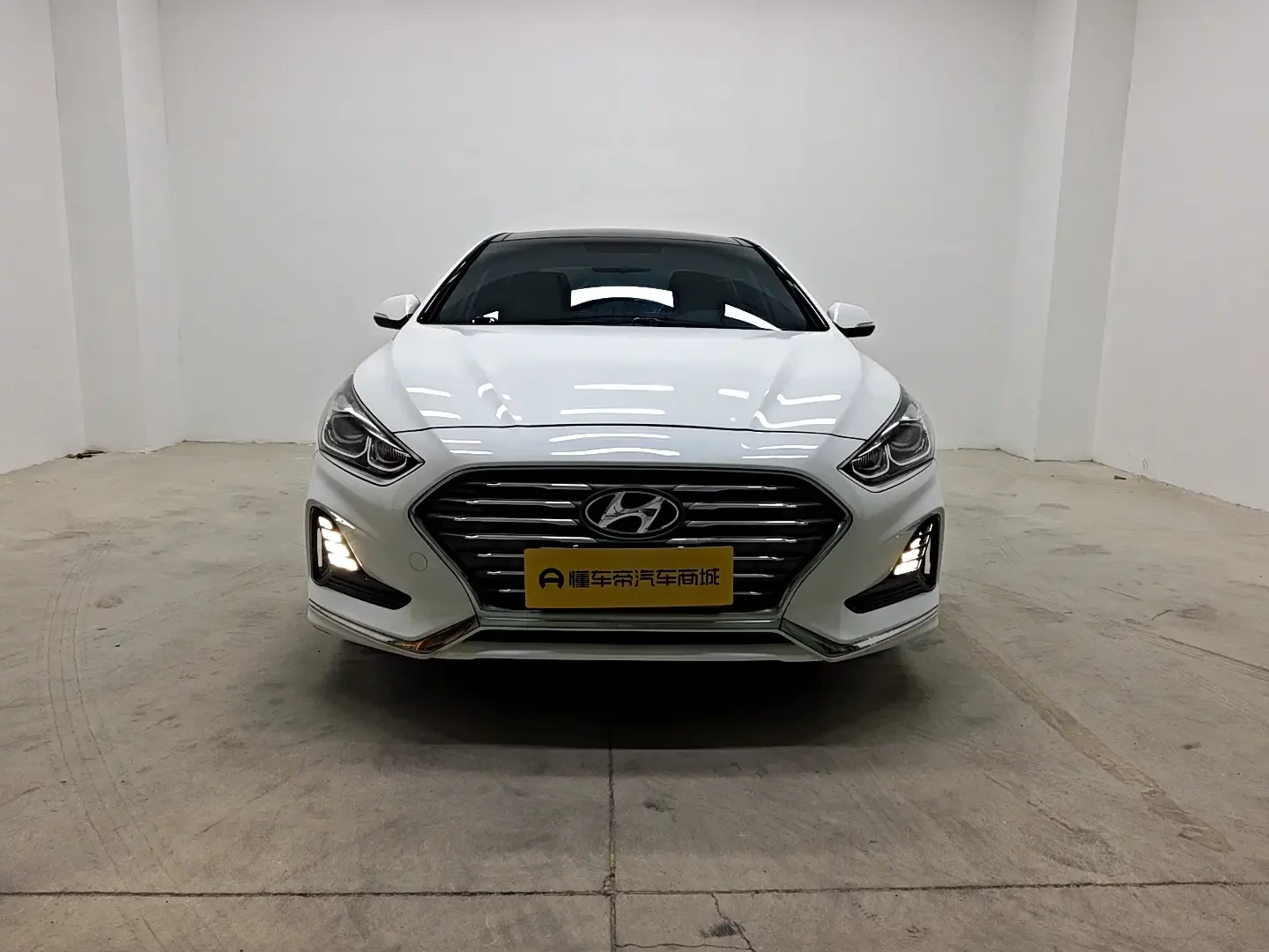 Hyundai sonata nine