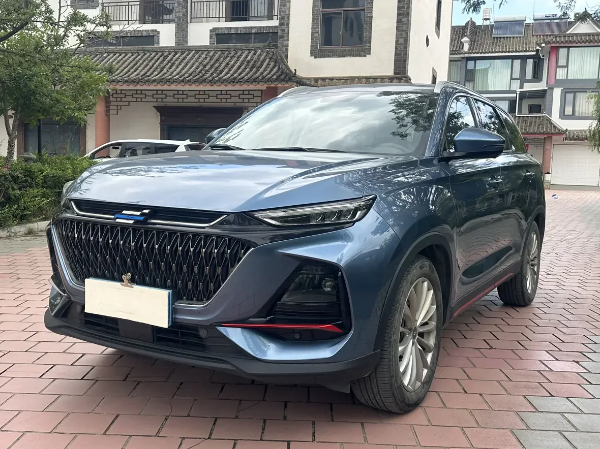 Oshan Changan Auchan X7 PLUS