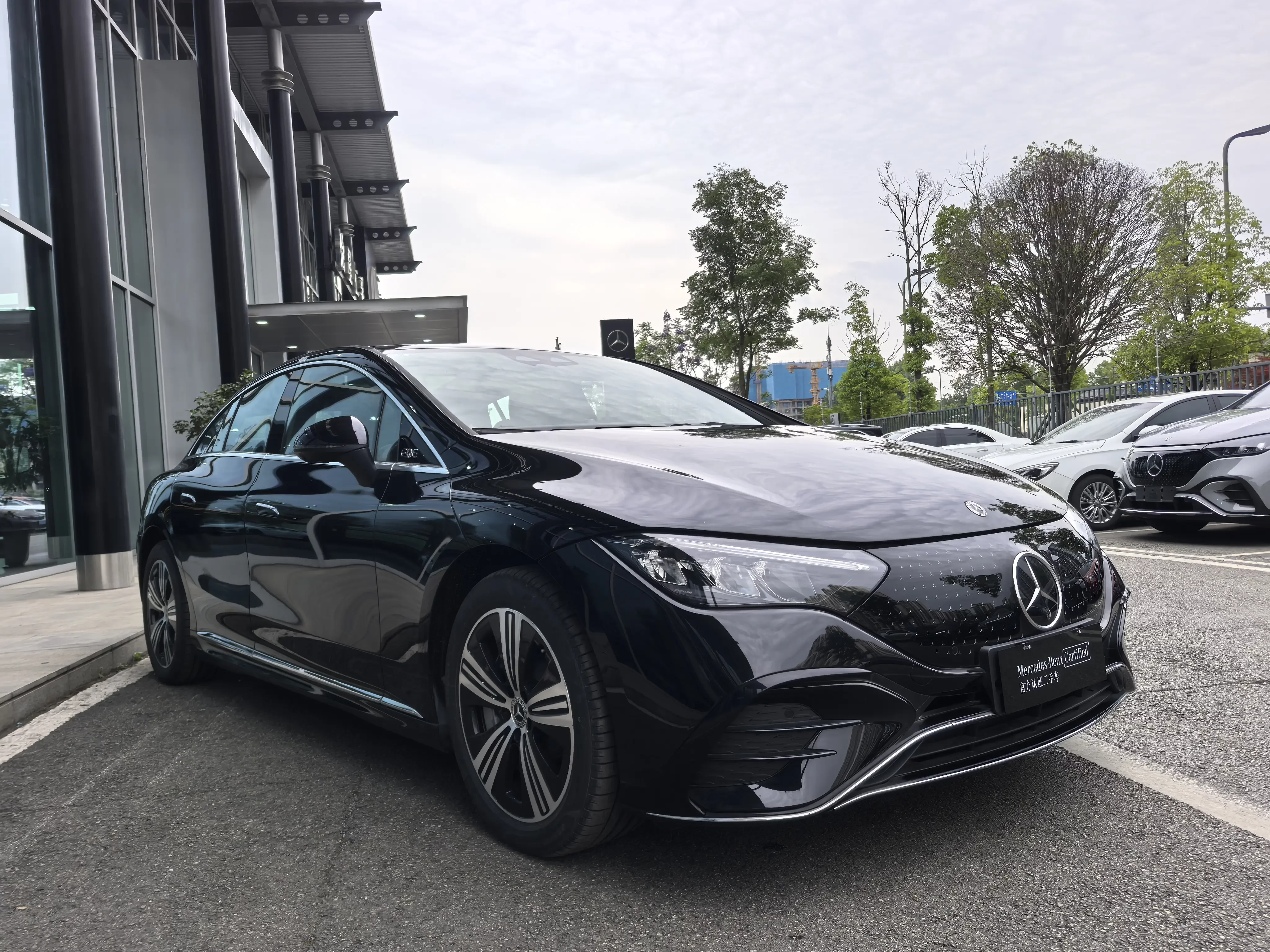 Mercedes-Benz EQE