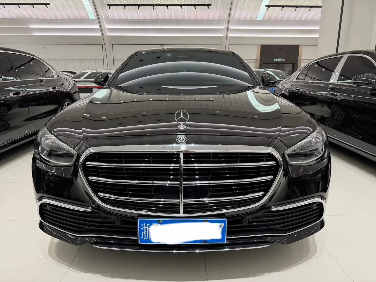 Mercedes-Benz S Class