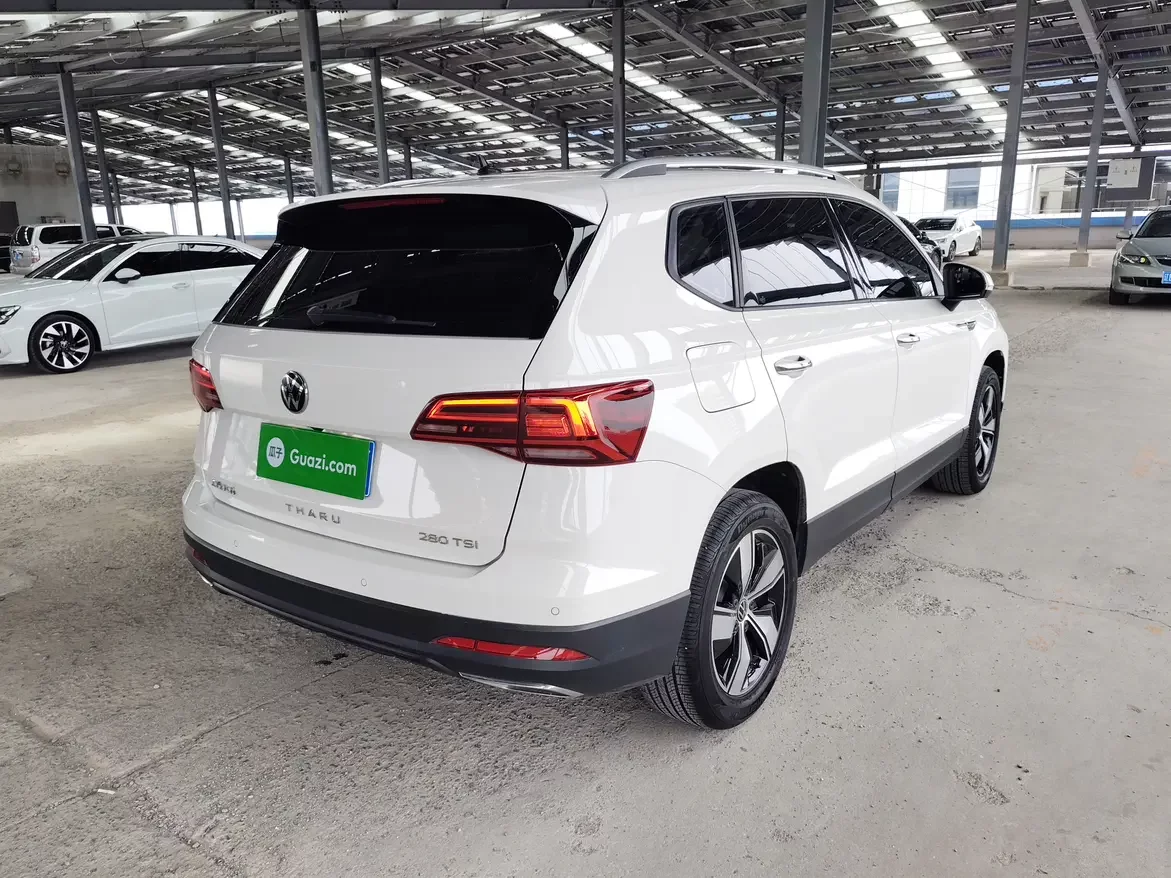 Volkswagen Tharu