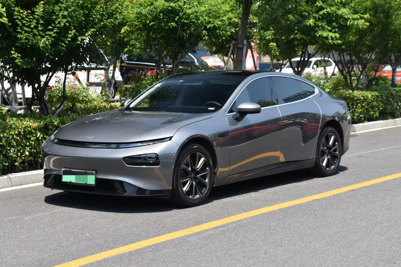 Xpeng P7
