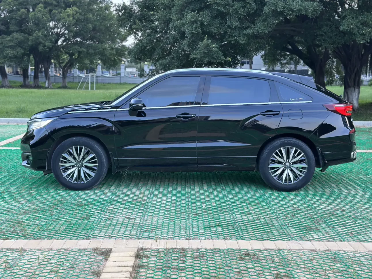 Honda Avancier