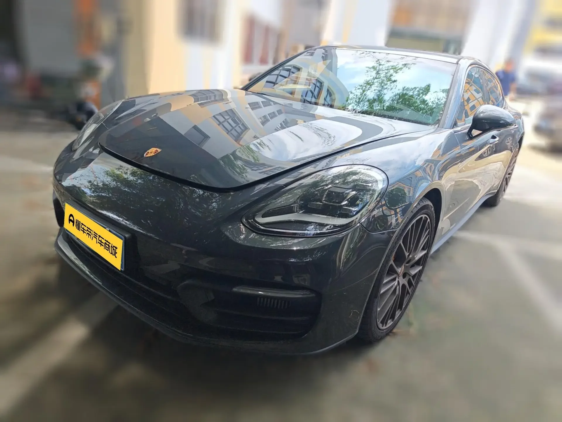 Porsche Panamera