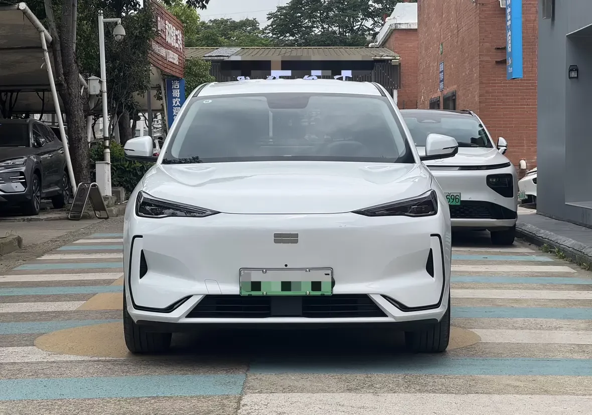 Geely Galaxy E5