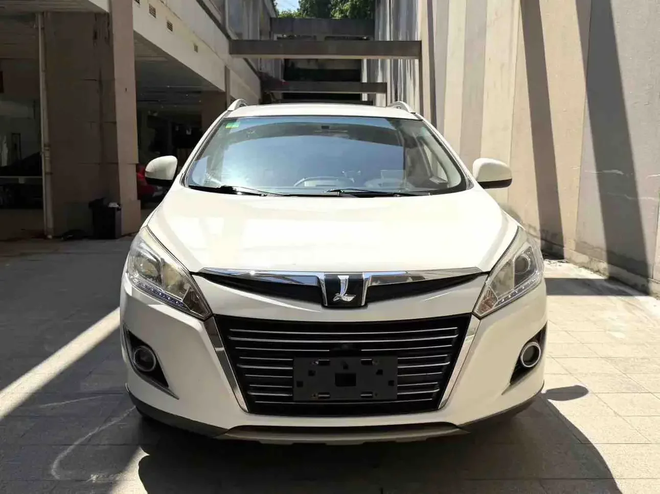 Nazhijie You6 SUV