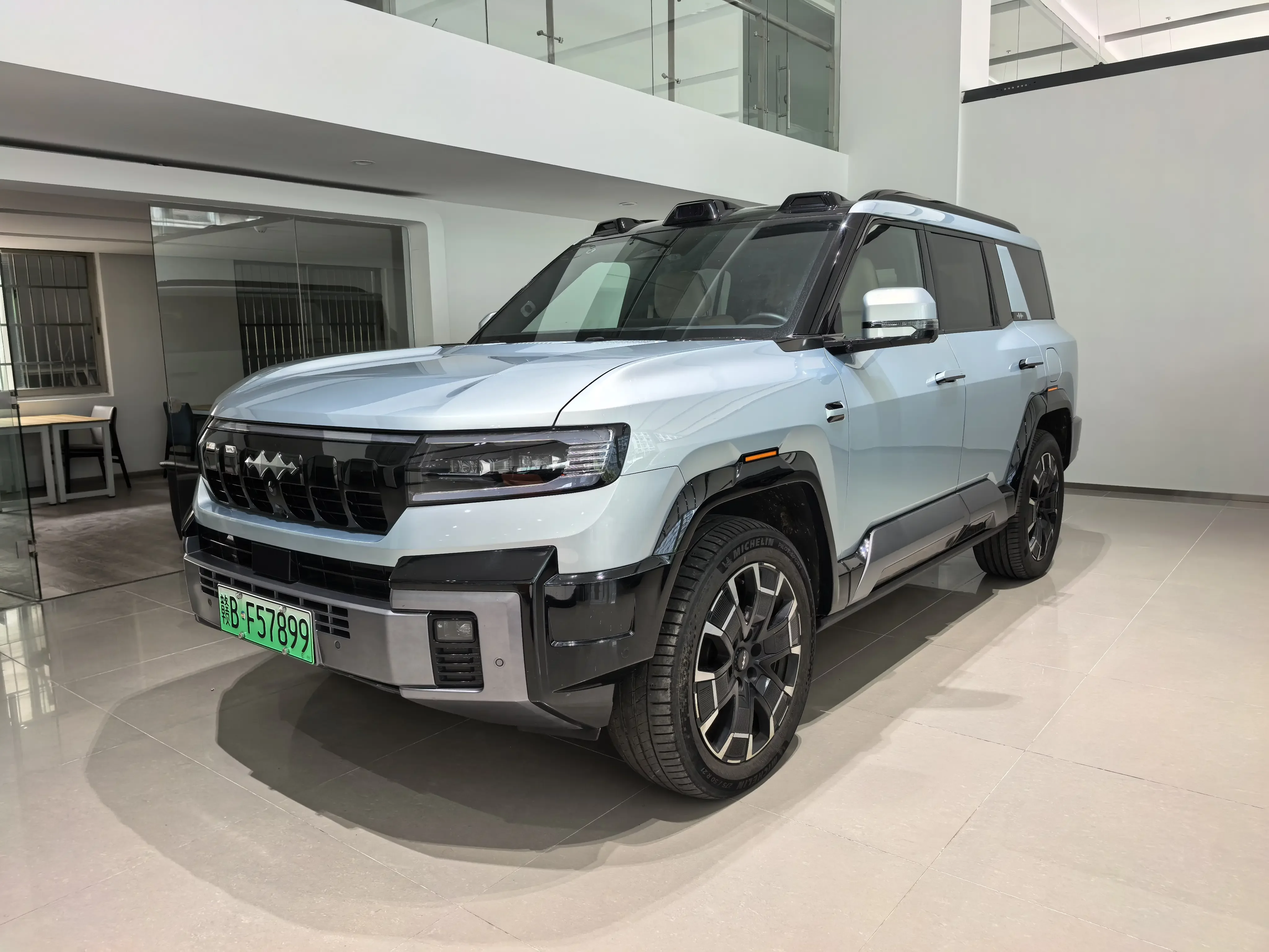 BYD Leopard Leopard 8