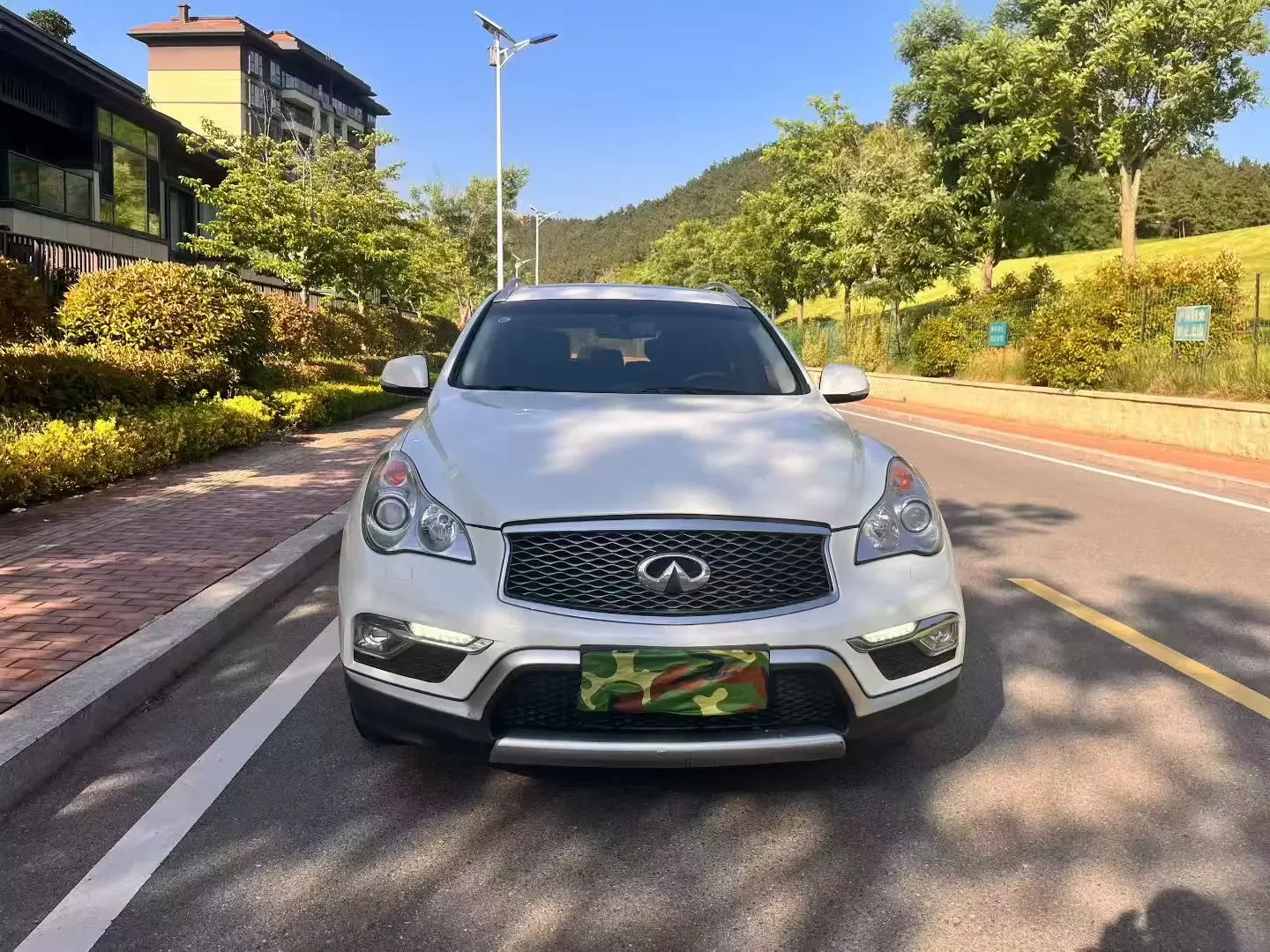 Infiniti QX50