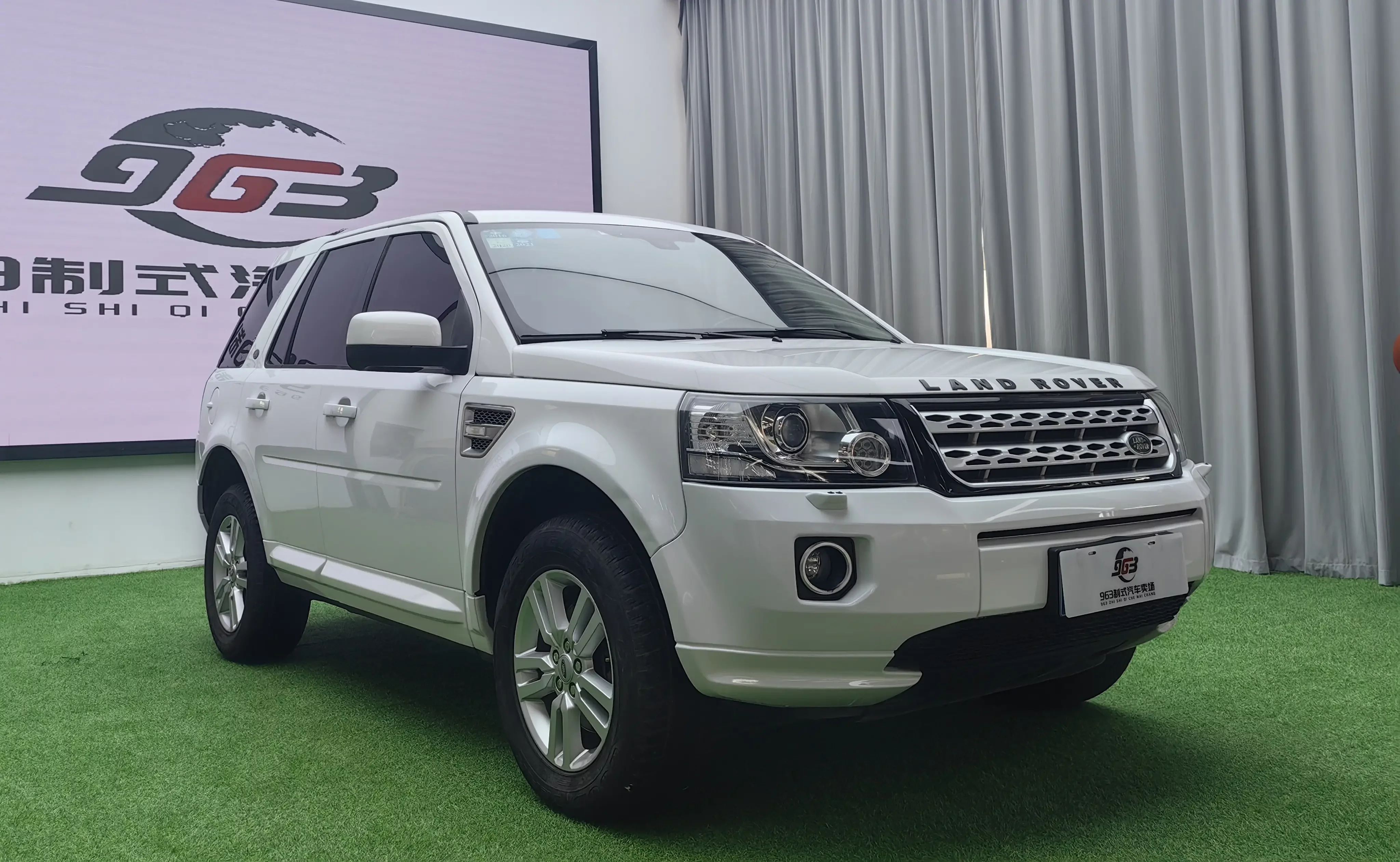 Land Rover Freelander 2