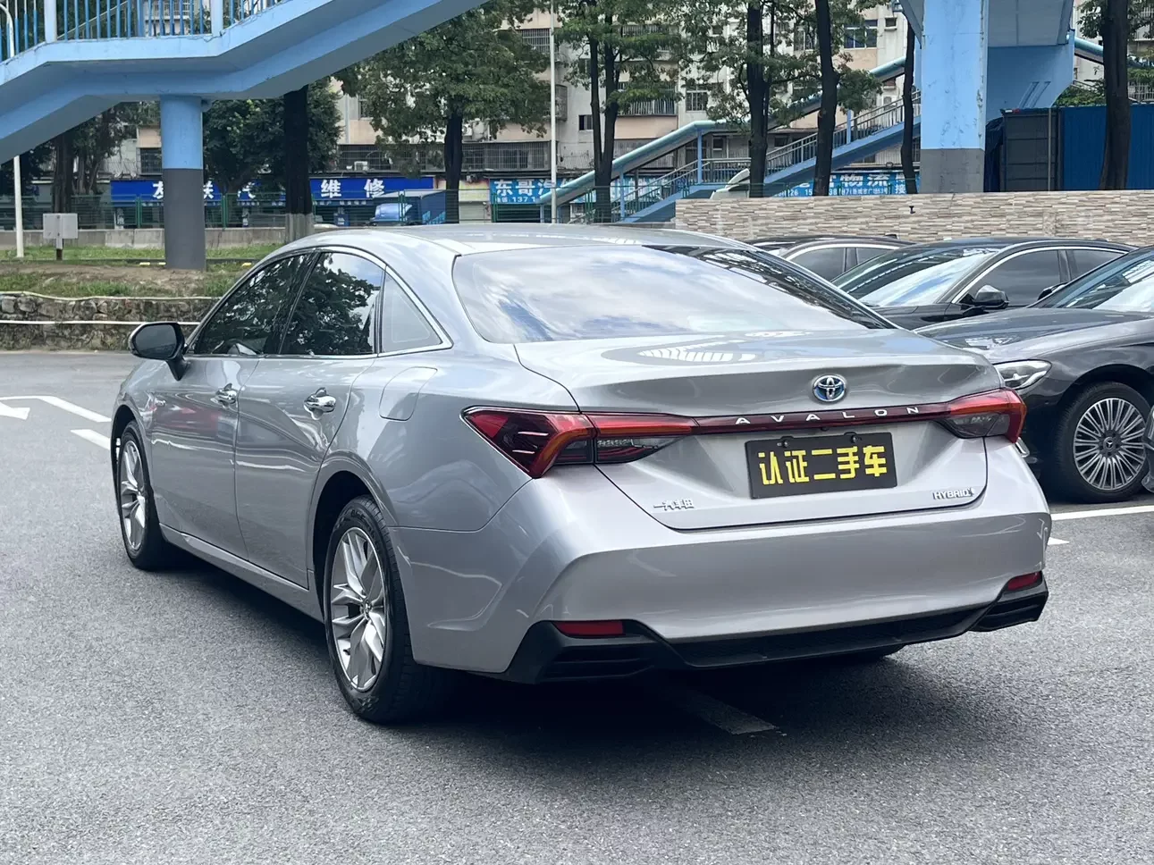 Toyota Avalon