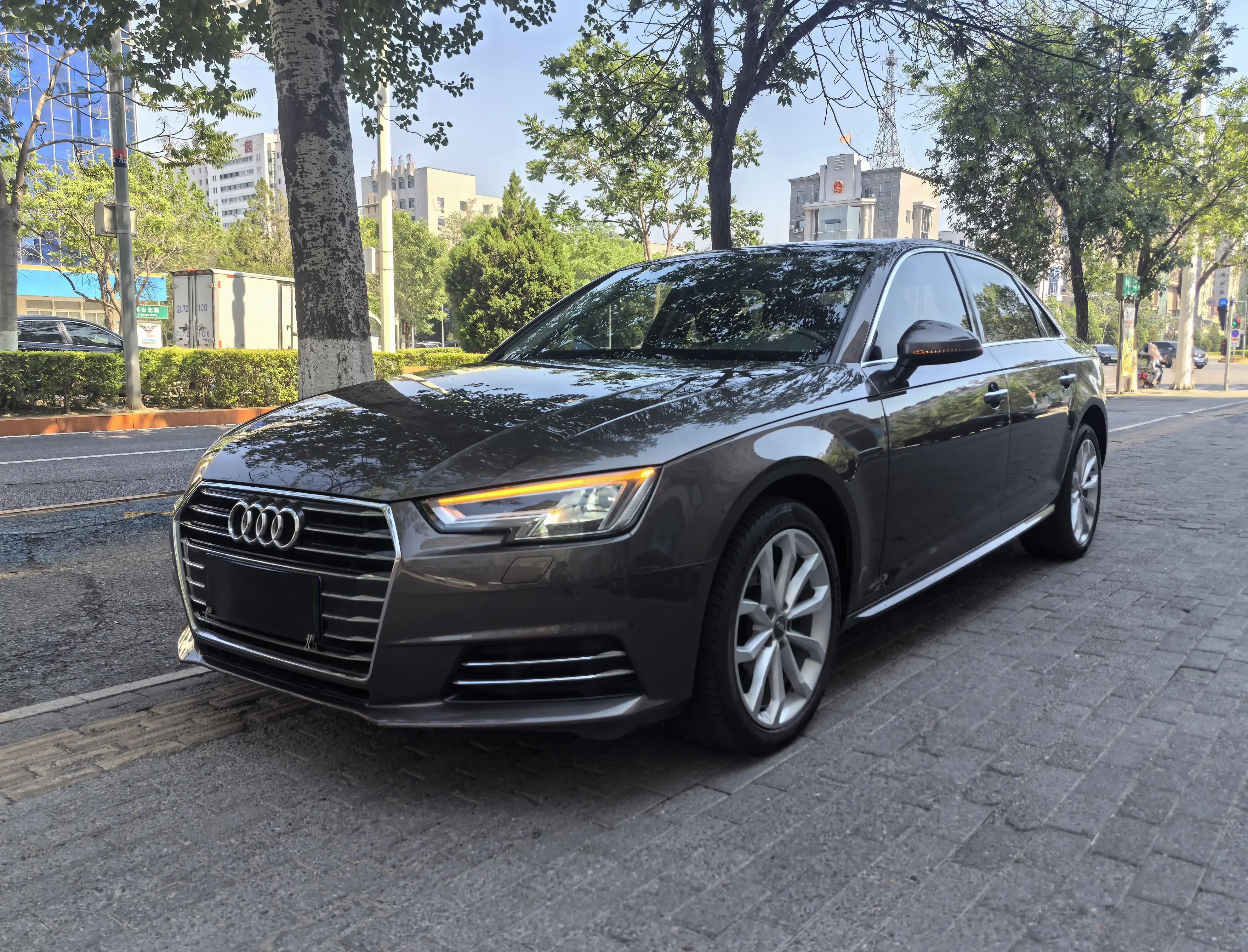 Audi A4L