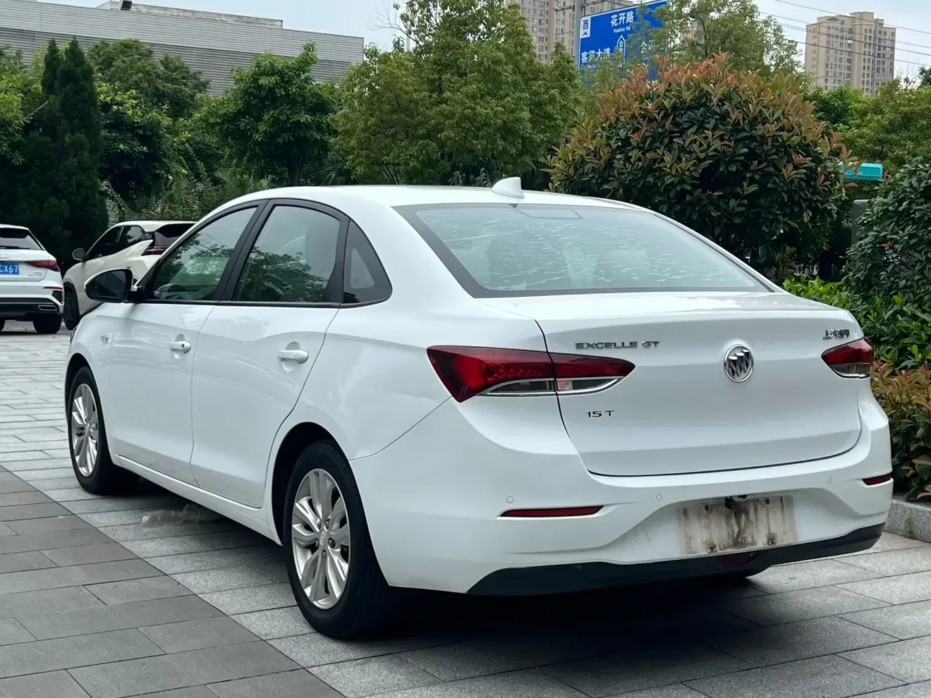 Buick Yinglang